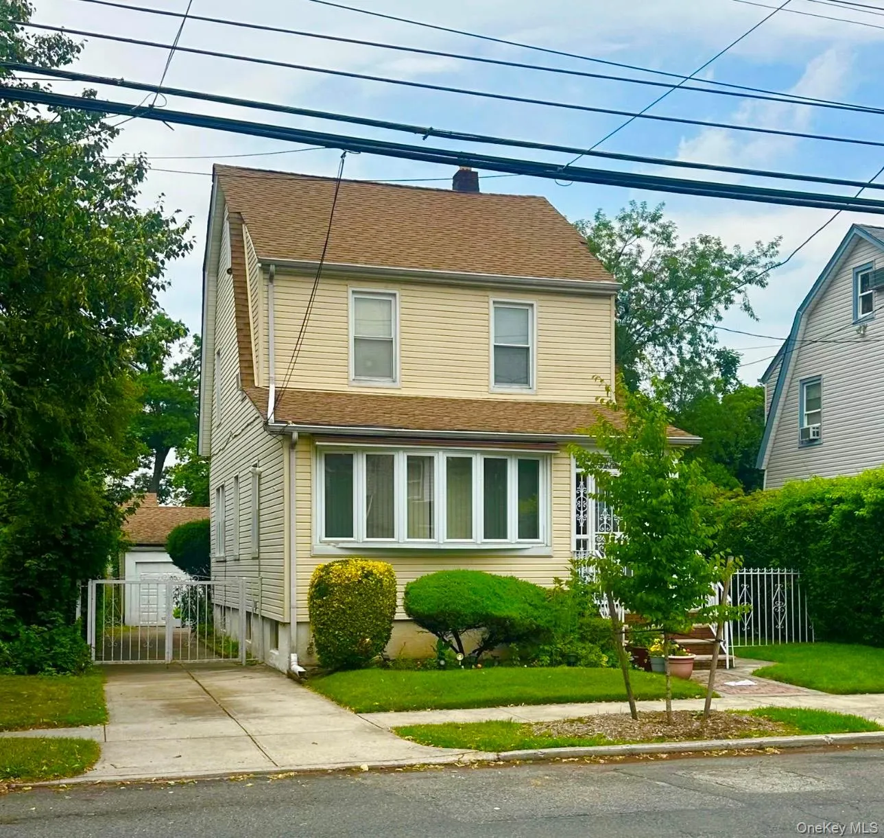 10048 222nd Street, New York, NY, 3 Bedrooms Bedrooms, 12 Rooms Rooms,2 BathroomsBathrooms,Residential,For Rent,222nd,0,1018739 10048 222nd Street, New York, NY, 3 Bedrooms Bedrooms, 12 Rooms Rooms,2 BathroomsBathrooms,Residential,For Rent,222nd,0,1018739
