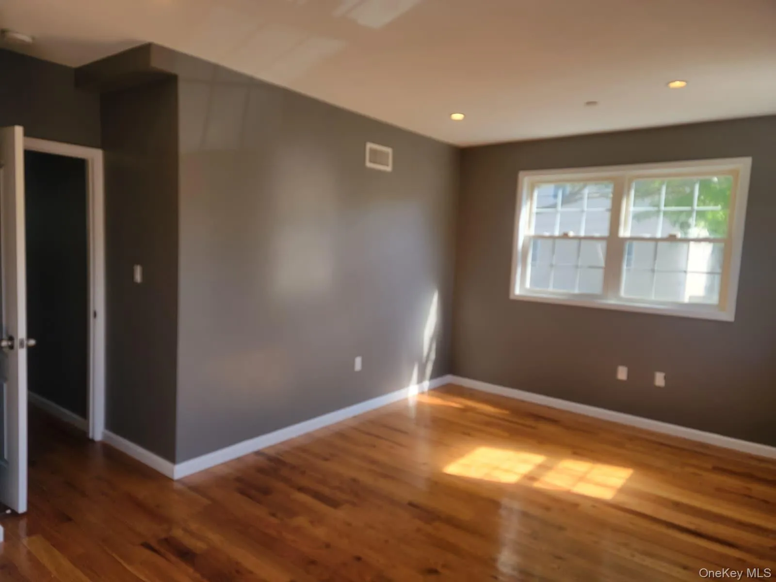 14612 181st Street, New York, NY, 3 Bedrooms Bedrooms, 6 Rooms Rooms,2 BathroomsBathrooms,Residential Lease,For Rent,181st,0,KEY1018745 14612 181st Street, New York, NY, 3 Bedrooms Bedrooms, 6 Rooms Rooms,2 BathroomsBathrooms,Residential Lease,For Rent,181st,0,KEY1018745