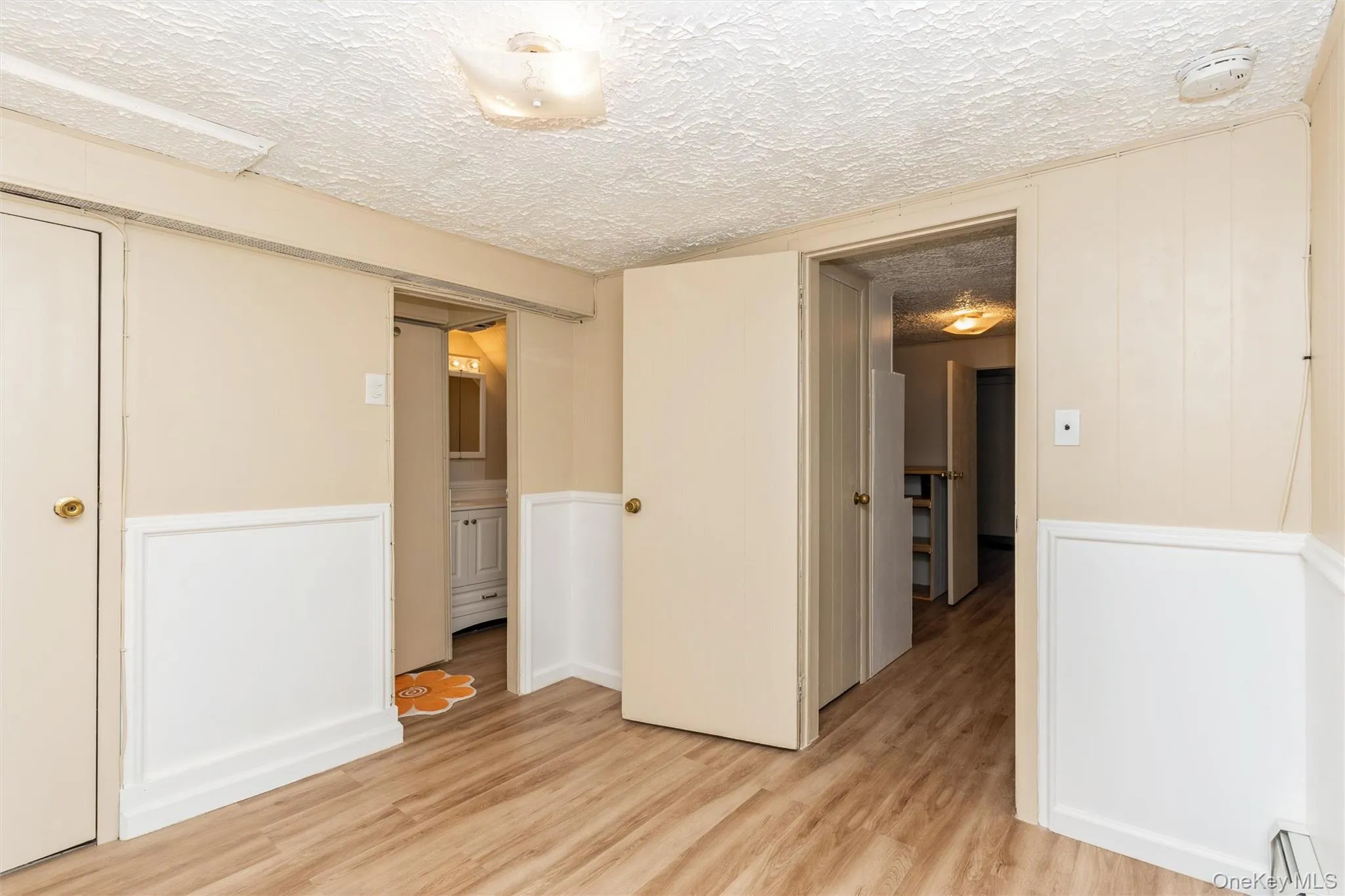 4318 195th Street, New York, NY, 3 Bedrooms Bedrooms, 8 Rooms Rooms,2 BathroomsBathrooms,Residential,For Rent,195th,0,1018749 4318 195th Street, New York, NY, 3 Bedrooms Bedrooms, 8 Rooms Rooms,2 BathroomsBathrooms,Residential,For Rent,195th,0,1018749