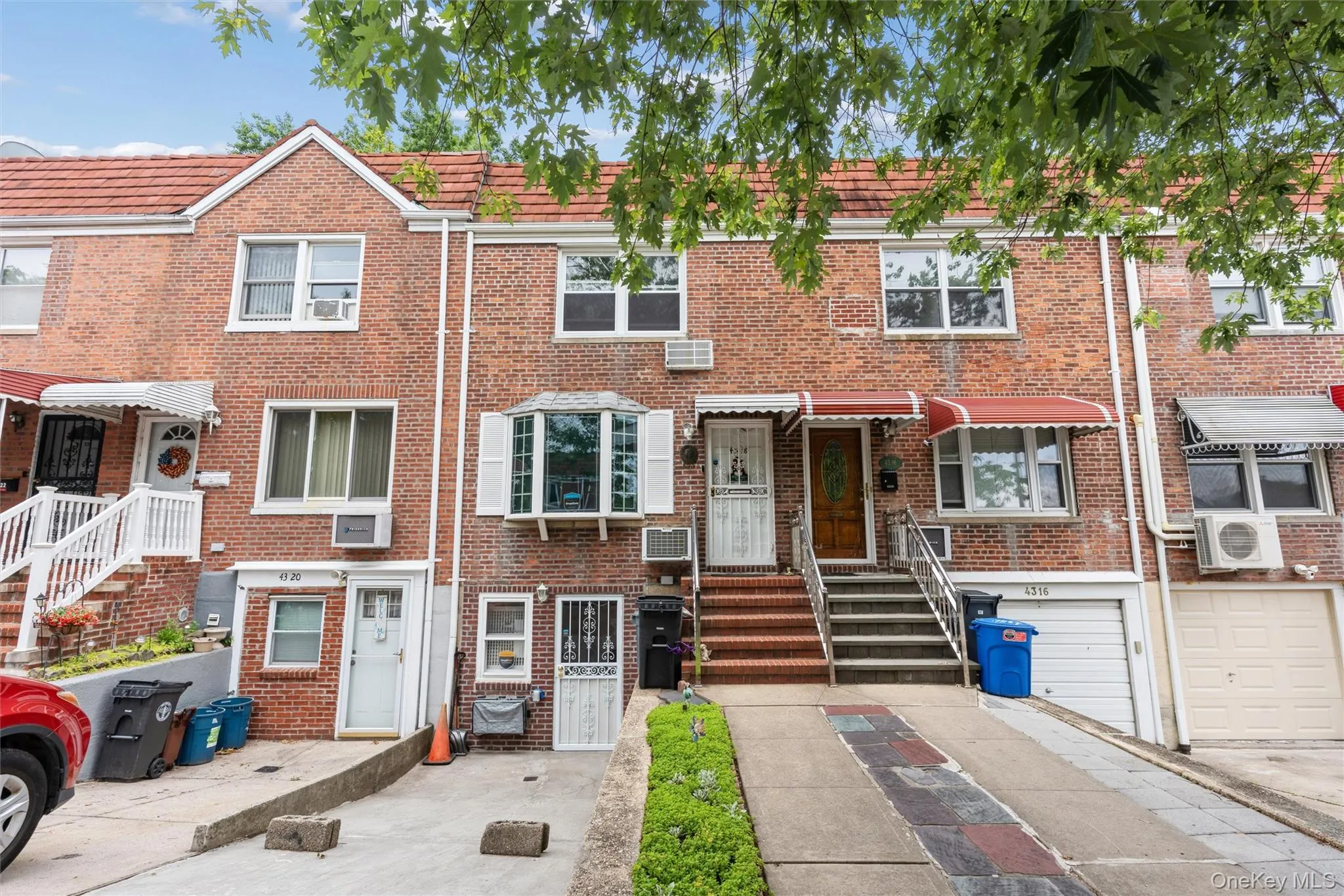 4318 195th Street, New York, NY, 3 Bedrooms Bedrooms, 8 Rooms Rooms,2 BathroomsBathrooms,Residential,For Rent,195th,0,1018749 4318 195th Street, New York, NY, 3 Bedrooms Bedrooms, 8 Rooms Rooms,2 BathroomsBathrooms,Residential,For Rent,195th,0,1018749