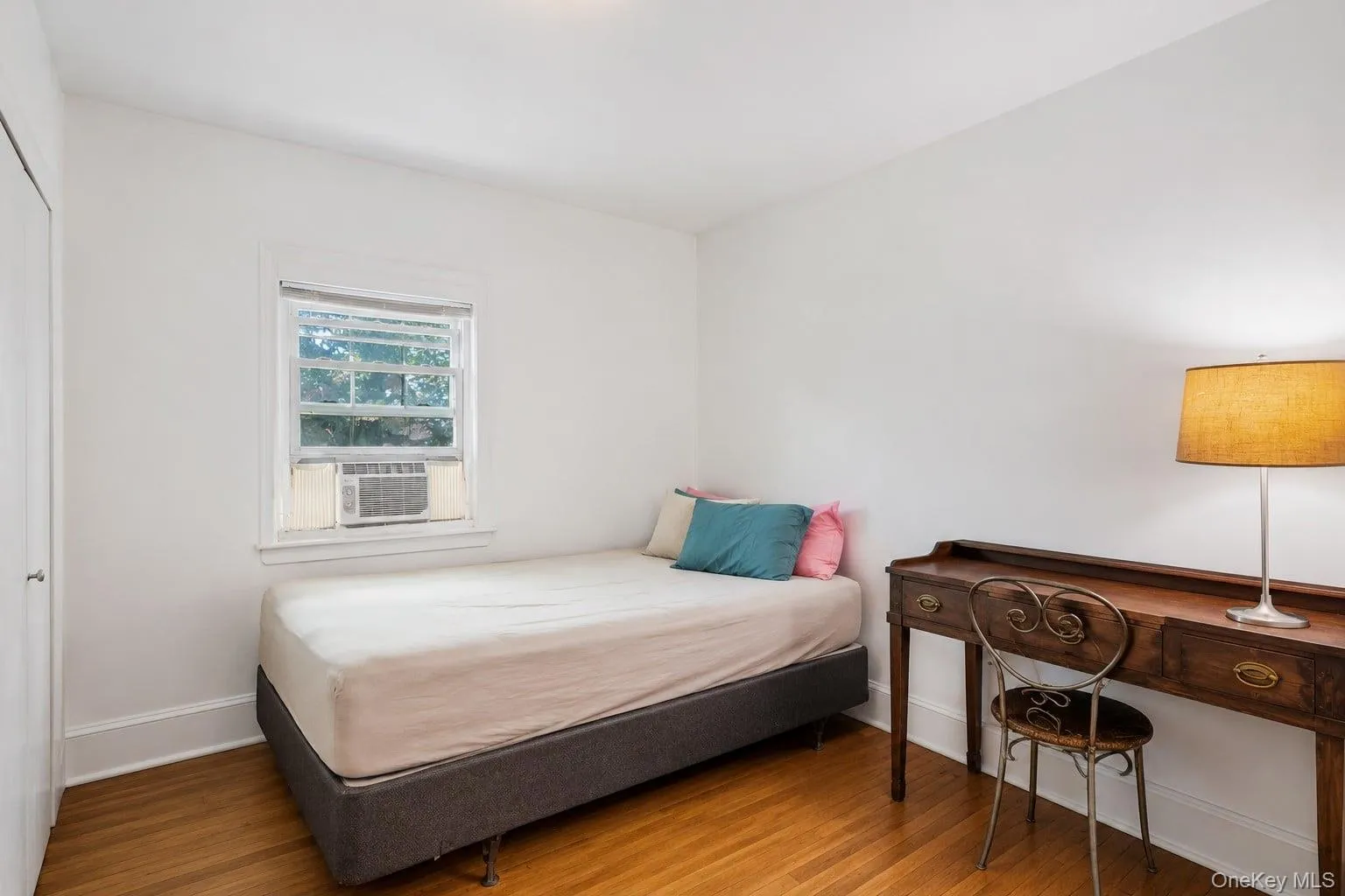 55 Riverview Court, Islip, NY, 4 Bedrooms Bedrooms, 10 Rooms Rooms,4 BathroomsBathrooms,Residential,For Rent,Riverview,0,KEY1018752 55 Riverview Court, Islip, NY, 4 Bedrooms Bedrooms, 10 Rooms Rooms,4 BathroomsBathrooms,Residential,For Rent,Riverview,0,KEY1018752