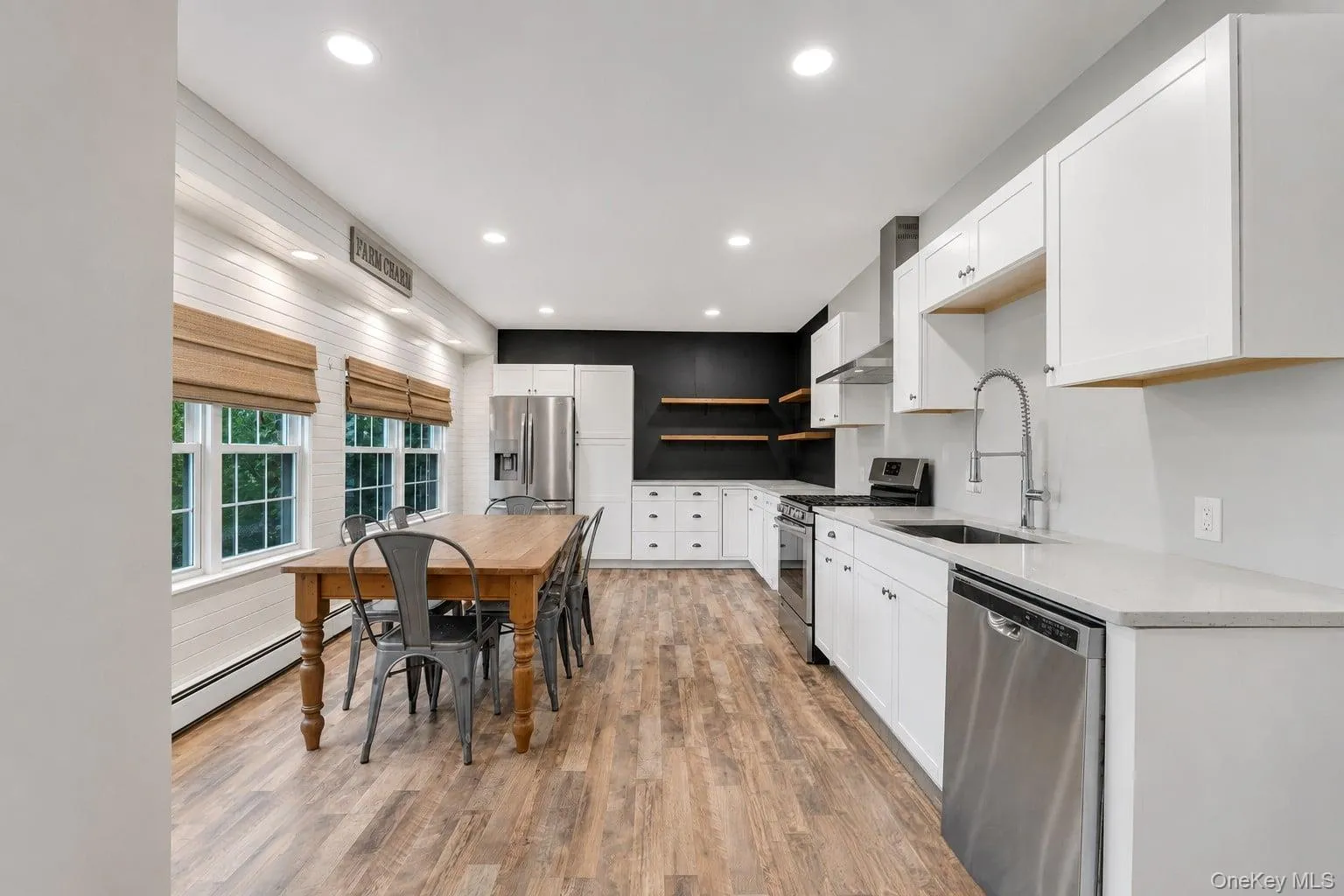55 Riverview Court, Islip, NY, 4 Bedrooms Bedrooms, 10 Rooms Rooms,4 BathroomsBathrooms,Residential,For Rent,Riverview,0,KEY1018752 55 Riverview Court, Islip, NY, 4 Bedrooms Bedrooms, 10 Rooms Rooms,4 BathroomsBathrooms,Residential,For Rent,Riverview,0,KEY1018752