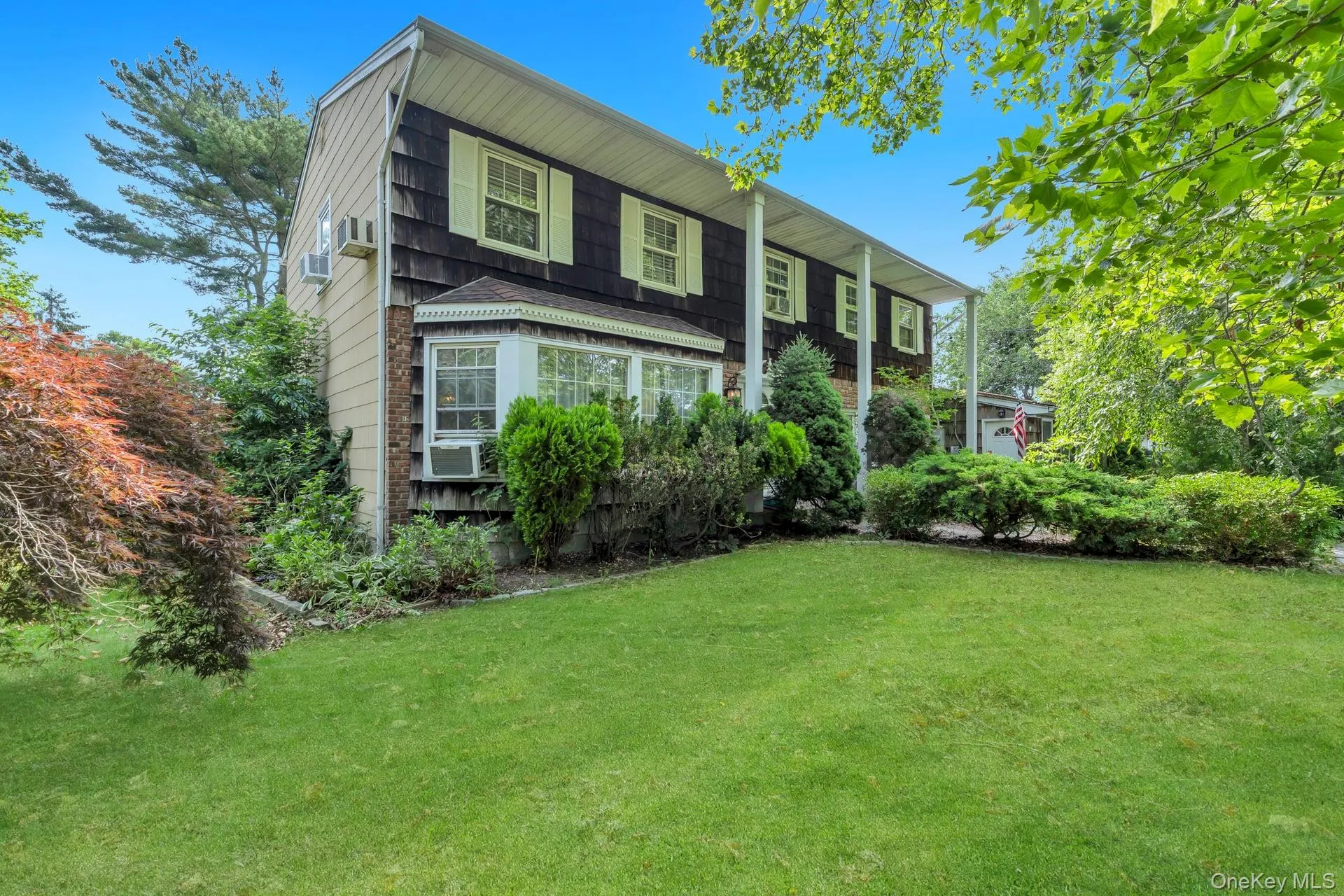 55 Riverview Court, Islip, NY, 4 Bedrooms Bedrooms, 10 Rooms Rooms,4 BathroomsBathrooms,Residential,For Rent,Riverview,0,KEY1018752 55 Riverview Court, Islip, NY, 4 Bedrooms Bedrooms, 10 Rooms Rooms,4 BathroomsBathrooms,Residential,For Rent,Riverview,0,KEY1018752