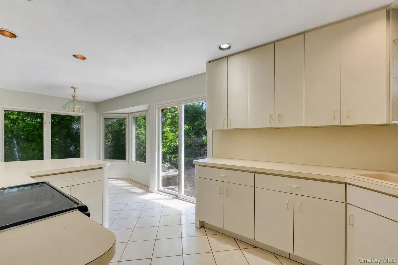 55 Riverview Court, Islip, NY, 4 Bedrooms Bedrooms, 10 Rooms Rooms,4 BathroomsBathrooms,Residential,For Rent,Riverview,0,KEY1018752 55 Riverview Court, Islip, NY, 4 Bedrooms Bedrooms, 10 Rooms Rooms,4 BathroomsBathrooms,Residential,For Rent,Riverview,0,KEY1018752