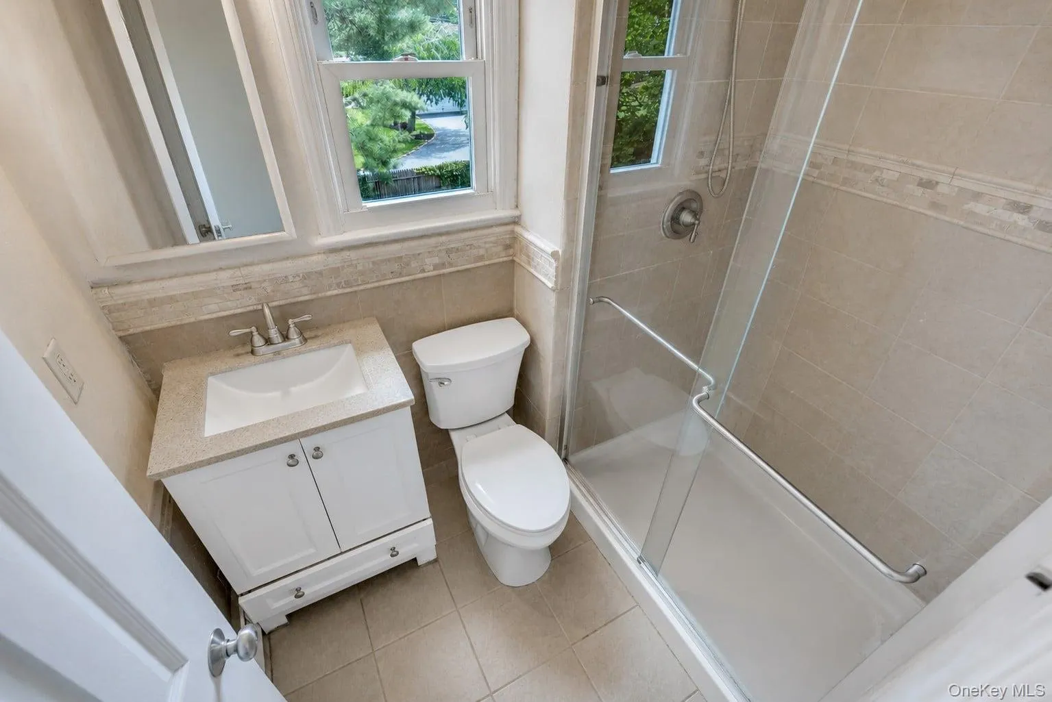 55 Riverview Court, Islip, NY, 4 Bedrooms Bedrooms, 10 Rooms Rooms,4 BathroomsBathrooms,Residential,For Rent,Riverview,0,KEY1018752 55 Riverview Court, Islip, NY, 4 Bedrooms Bedrooms, 10 Rooms Rooms,4 BathroomsBathrooms,Residential,For Rent,Riverview,0,KEY1018752