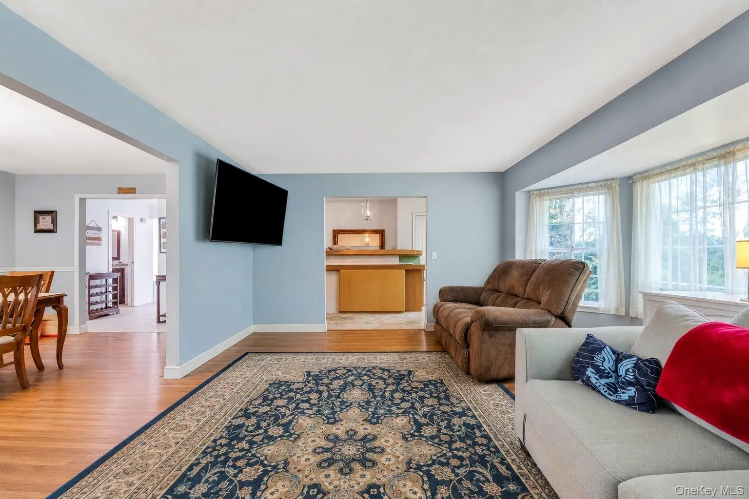 55 Riverview Court, Islip, NY, 4 Bedrooms Bedrooms, 10 Rooms Rooms,4 BathroomsBathrooms,Residential,For Rent,Riverview,0,KEY1018752 55 Riverview Court, Islip, NY, 4 Bedrooms Bedrooms, 10 Rooms Rooms,4 BathroomsBathrooms,Residential,For Rent,Riverview,0,KEY1018752