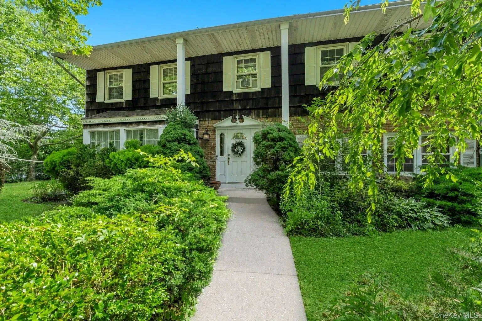 55 Riverview Court, Islip, NY, 4 Bedrooms Bedrooms, 10 Rooms Rooms,4 BathroomsBathrooms,Residential,For Rent,Riverview,0,KEY1018752 55 Riverview Court, Islip, NY, 4 Bedrooms Bedrooms, 10 Rooms Rooms,4 BathroomsBathrooms,Residential,For Rent,Riverview,0,KEY1018752