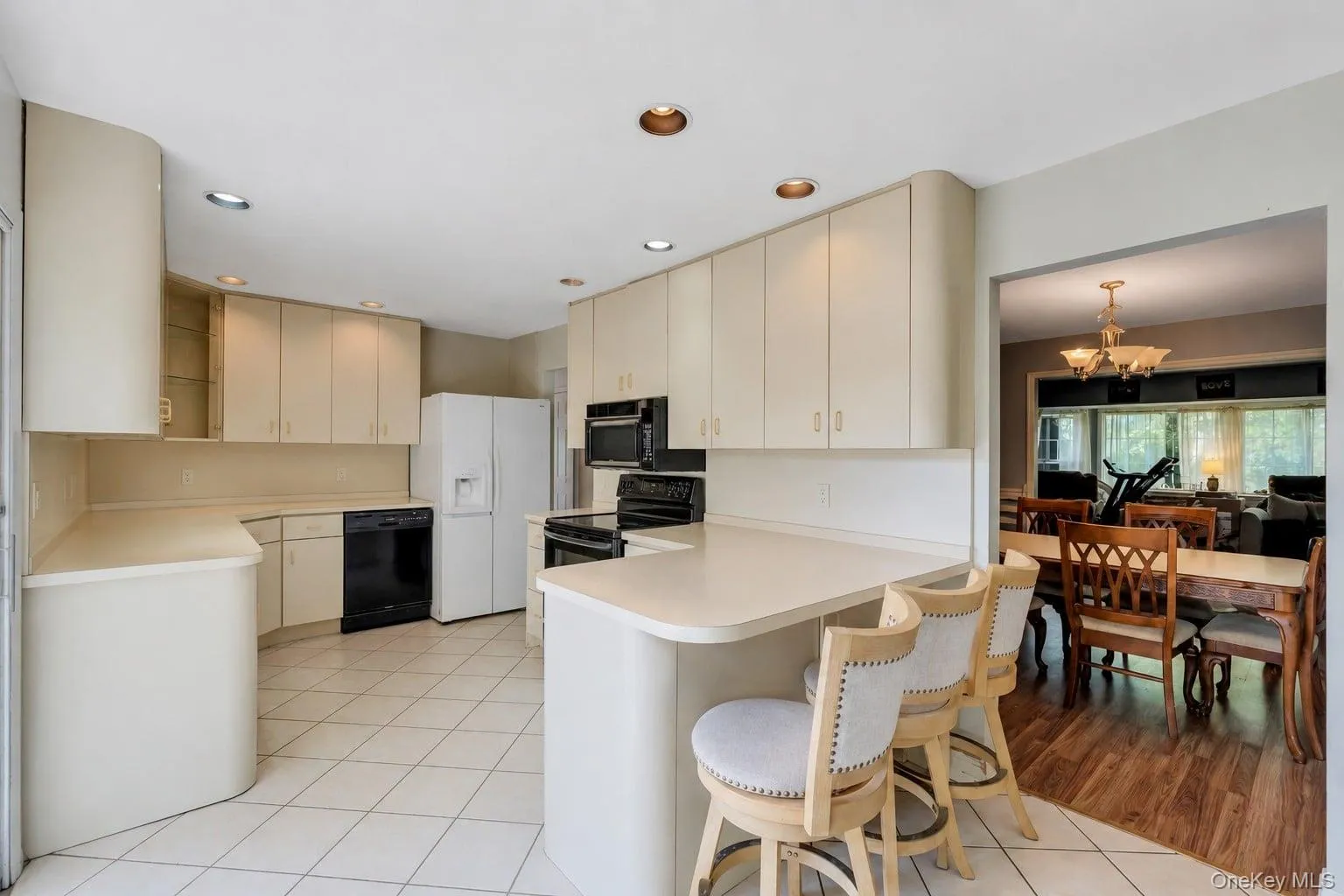 55 Riverview Court, Islip, NY, 4 Bedrooms Bedrooms, 10 Rooms Rooms,4 BathroomsBathrooms,Residential,For Rent,Riverview,0,KEY1018752 55 Riverview Court, Islip, NY, 4 Bedrooms Bedrooms, 10 Rooms Rooms,4 BathroomsBathrooms,Residential,For Rent,Riverview,0,KEY1018752