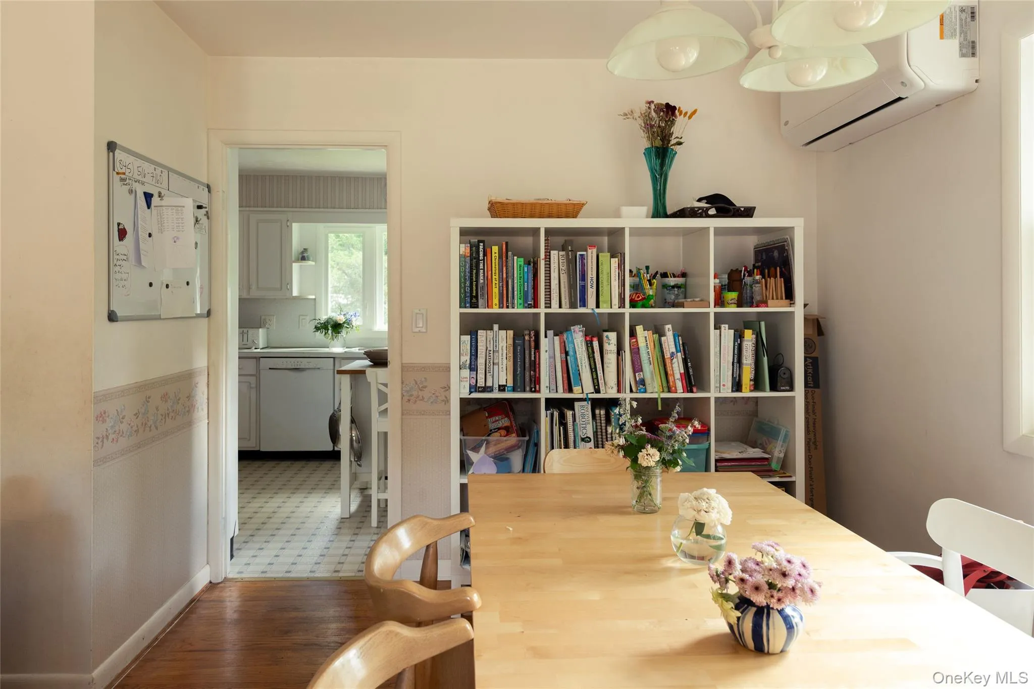 22 Crosmour Road, Rhinebeck, NY, 3 Bedrooms Bedrooms, 6 Rooms Rooms,3 BathroomsBathrooms,Residential,For Rent,Crosmour,0,KEY1018754 22 Crosmour Road, Rhinebeck, NY, 3 Bedrooms Bedrooms, 6 Rooms Rooms,3 BathroomsBathrooms,Residential,For Rent,Crosmour,0,KEY1018754
