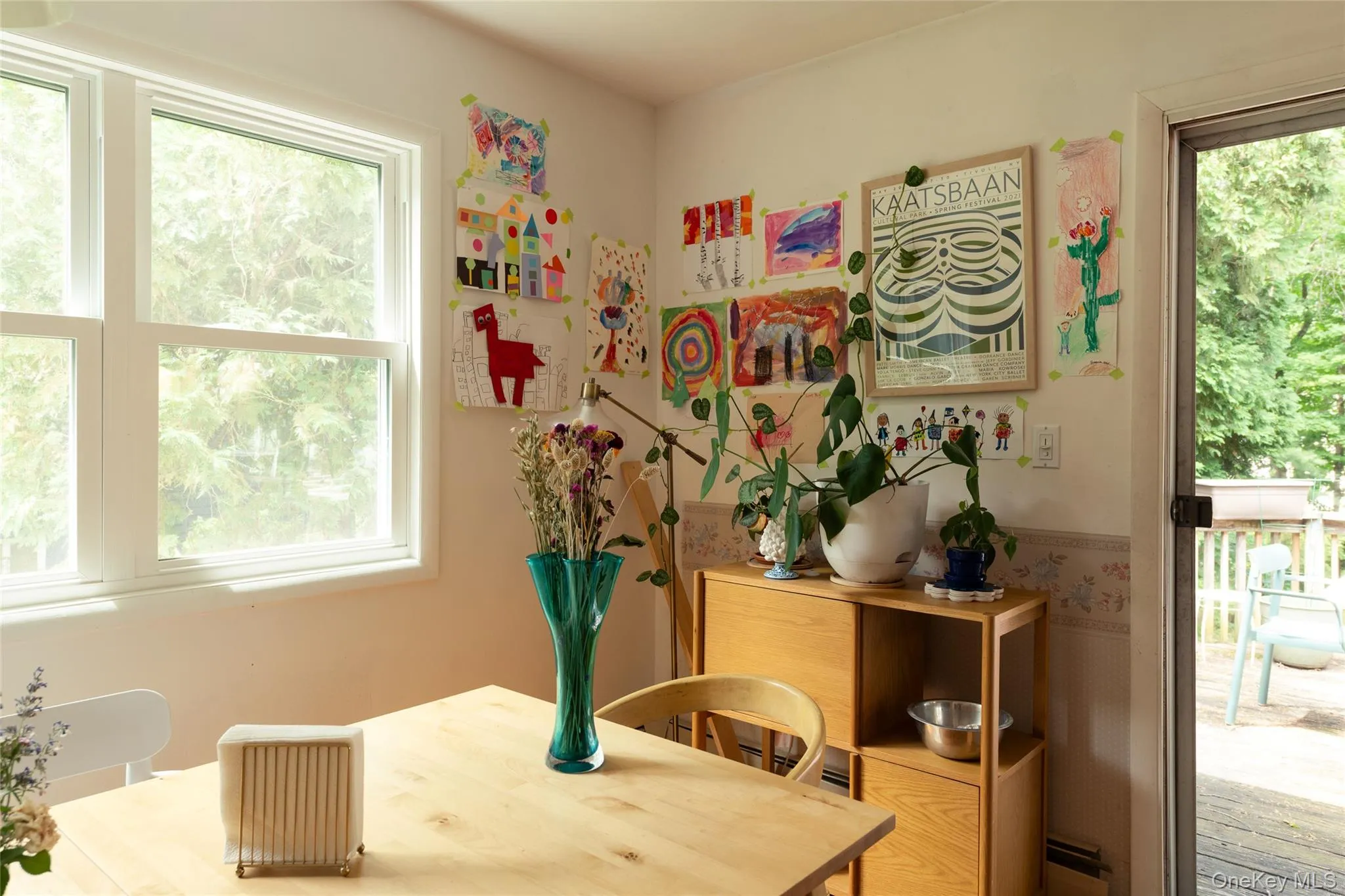 22 Crosmour Road, Rhinebeck, NY, 3 Bedrooms Bedrooms, 6 Rooms Rooms,3 BathroomsBathrooms,Residential,For Rent,Crosmour,0,KEY1018754 22 Crosmour Road, Rhinebeck, NY, 3 Bedrooms Bedrooms, 6 Rooms Rooms,3 BathroomsBathrooms,Residential,For Rent,Crosmour,0,KEY1018754
