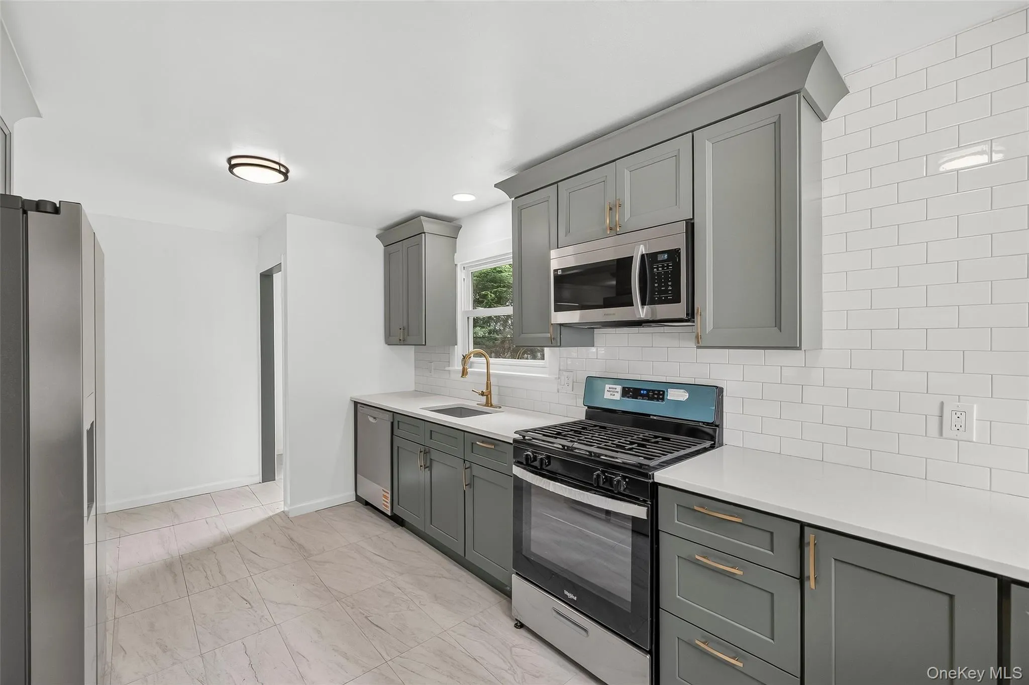19 Randall Terrace, Middletown, NY, 4 Bedrooms Bedrooms, 9 Rooms Rooms,2 BathroomsBathrooms,Residential,For Rent,Randall,0,1018755 19 Randall Terrace, Middletown, NY, 4 Bedrooms Bedrooms, 9 Rooms Rooms,2 BathroomsBathrooms,Residential,For Rent,Randall,0,1018755