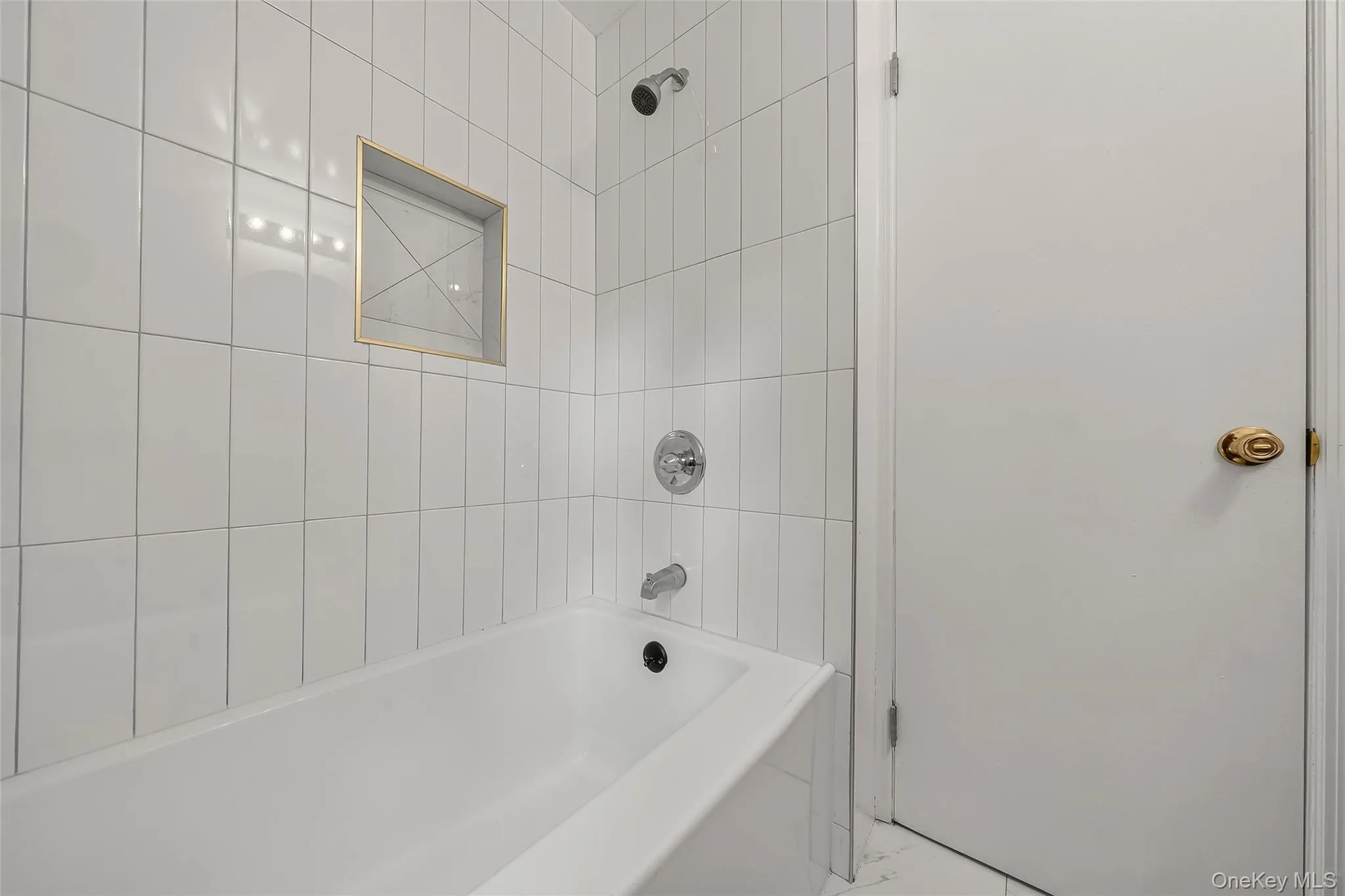19 Randall Terrace, Middletown, NY, 4 Bedrooms Bedrooms, 9 Rooms Rooms,2 BathroomsBathrooms,Residential,For Rent,Randall,0,1018755 19 Randall Terrace, Middletown, NY, 4 Bedrooms Bedrooms, 9 Rooms Rooms,2 BathroomsBathrooms,Residential,For Rent,Randall,0,1018755