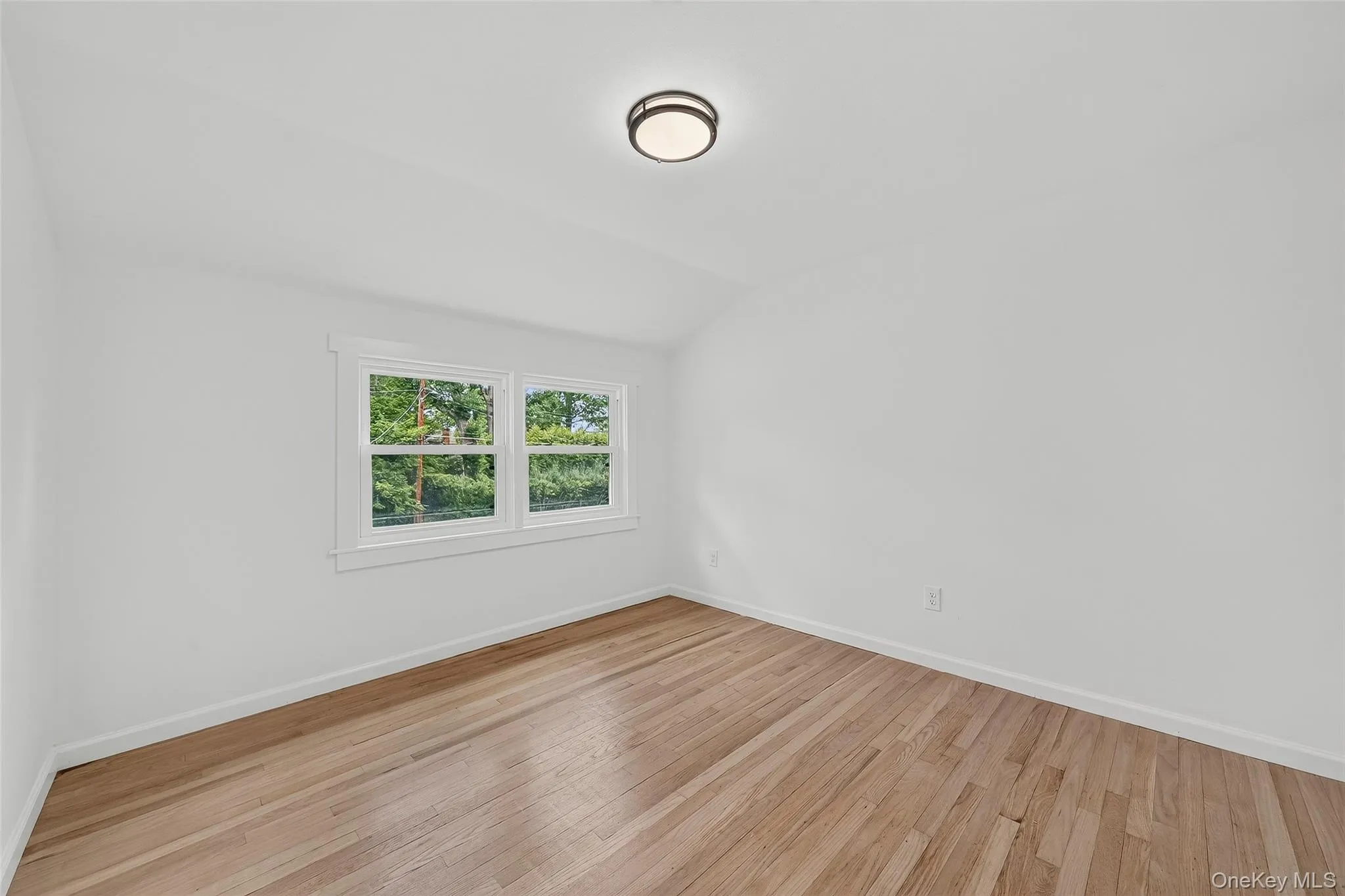 19 Randall Terrace, Middletown, NY, 4 Bedrooms Bedrooms, 9 Rooms Rooms,2 BathroomsBathrooms,Residential,For Rent,Randall,0,1018755 19 Randall Terrace, Middletown, NY, 4 Bedrooms Bedrooms, 9 Rooms Rooms,2 BathroomsBathrooms,Residential,For Rent,Randall,0,1018755