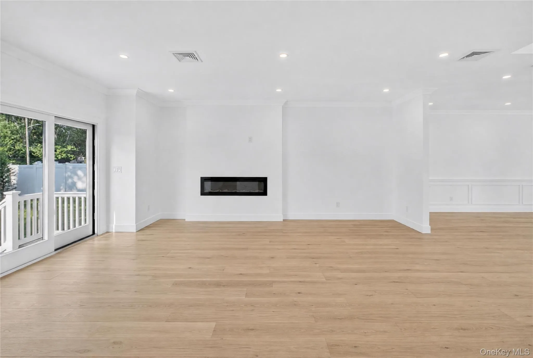 44 Meadow Lane, Hempstead, NY, 5 Bedrooms Bedrooms, 10 Rooms Rooms,4 BathroomsBathrooms,Residential,For Rent,Meadow,0,1018757 44 Meadow Lane, Hempstead, NY, 5 Bedrooms Bedrooms, 10 Rooms Rooms,4 BathroomsBathrooms,Residential,For Rent,Meadow,0,1018757