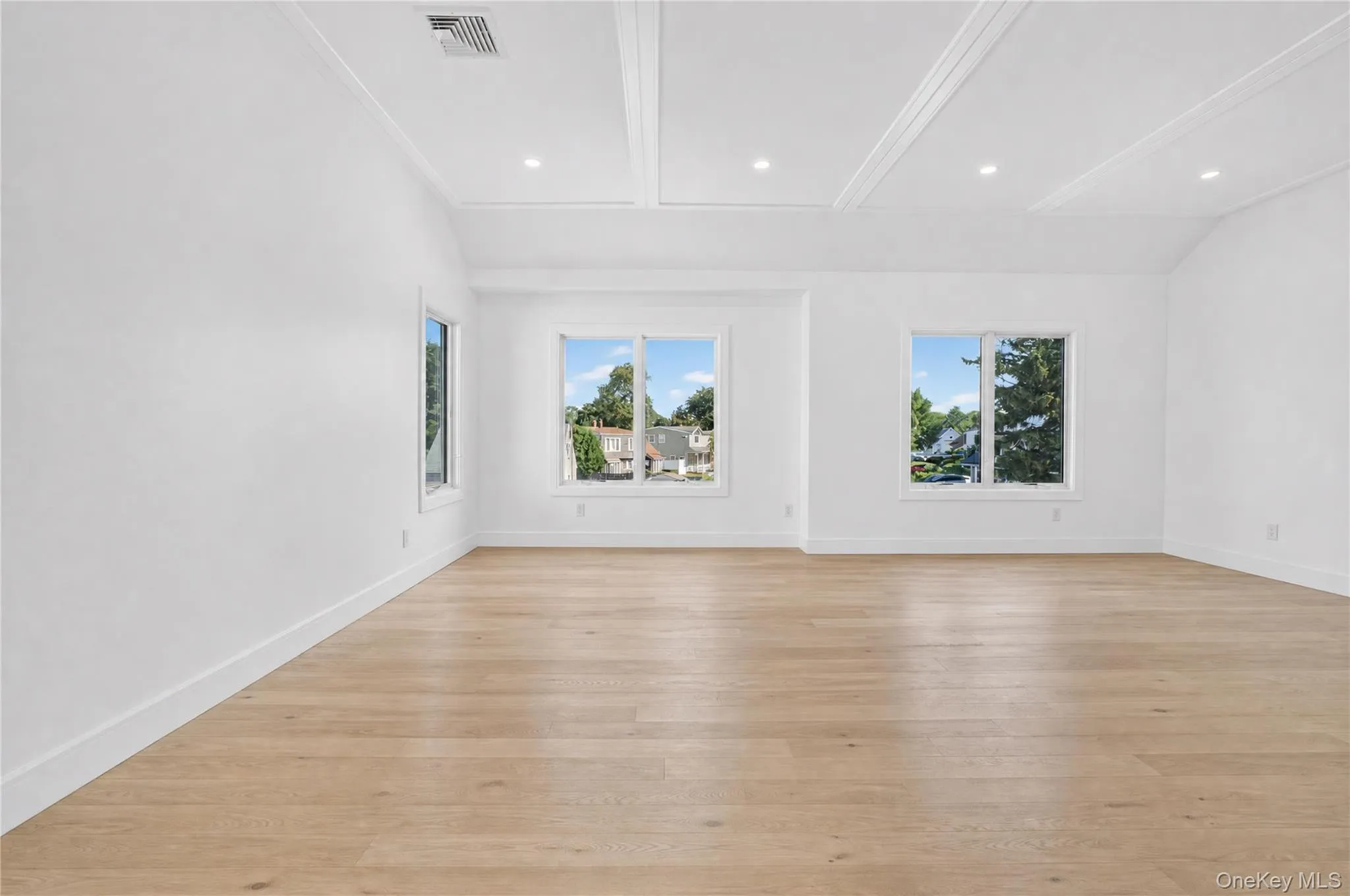 44 Meadow Lane, Hempstead, NY, 5 Bedrooms Bedrooms, 10 Rooms Rooms,4 BathroomsBathrooms,Residential,For Rent,Meadow,0,1018757 44 Meadow Lane, Hempstead, NY, 5 Bedrooms Bedrooms, 10 Rooms Rooms,4 BathroomsBathrooms,Residential,For Rent,Meadow,0,1018757