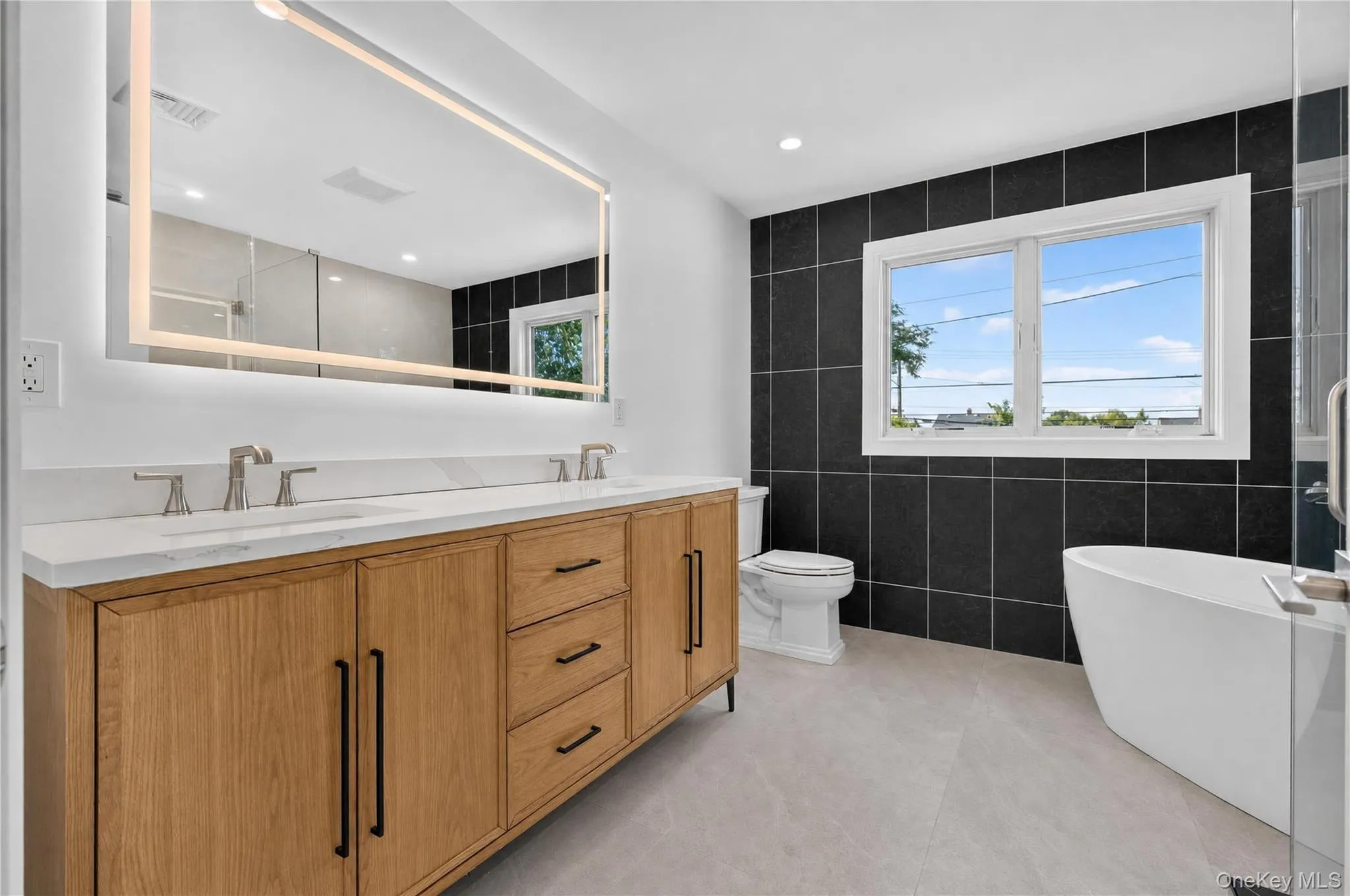 44 Meadow Lane, Hempstead, NY, 5 Bedrooms Bedrooms, 10 Rooms Rooms,4 BathroomsBathrooms,Residential,For Rent,Meadow,0,1018757 44 Meadow Lane, Hempstead, NY, 5 Bedrooms Bedrooms, 10 Rooms Rooms,4 BathroomsBathrooms,Residential,For Rent,Meadow,0,1018757