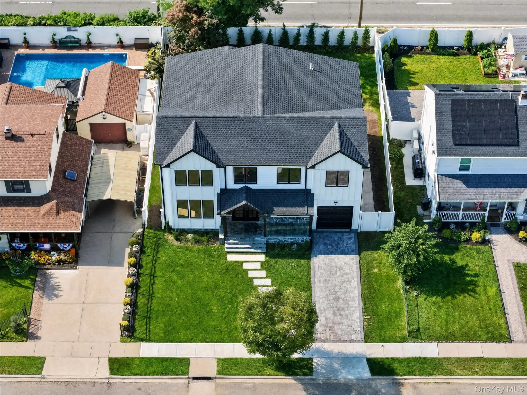 44 Meadow Lane, Hempstead, NY, 5 Bedrooms Bedrooms, 10 Rooms Rooms,4 BathroomsBathrooms,Residential,For Rent,Meadow,0,1018757 44 Meadow Lane, Hempstead, NY, 5 Bedrooms Bedrooms, 10 Rooms Rooms,4 BathroomsBathrooms,Residential,For Rent,Meadow,0,1018757