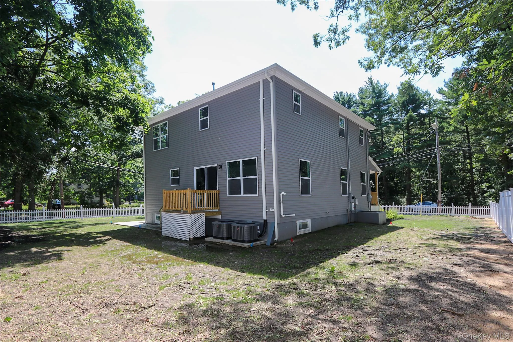 245 New Avenue, Babylon, NY, 3 Bedrooms Bedrooms, 6 Rooms Rooms,3 BathroomsBathrooms,Residential,For Rent,New,0,1018758 245 New Avenue, Babylon, NY, 3 Bedrooms Bedrooms, 6 Rooms Rooms,3 BathroomsBathrooms,Residential,For Rent,New,0,1018758