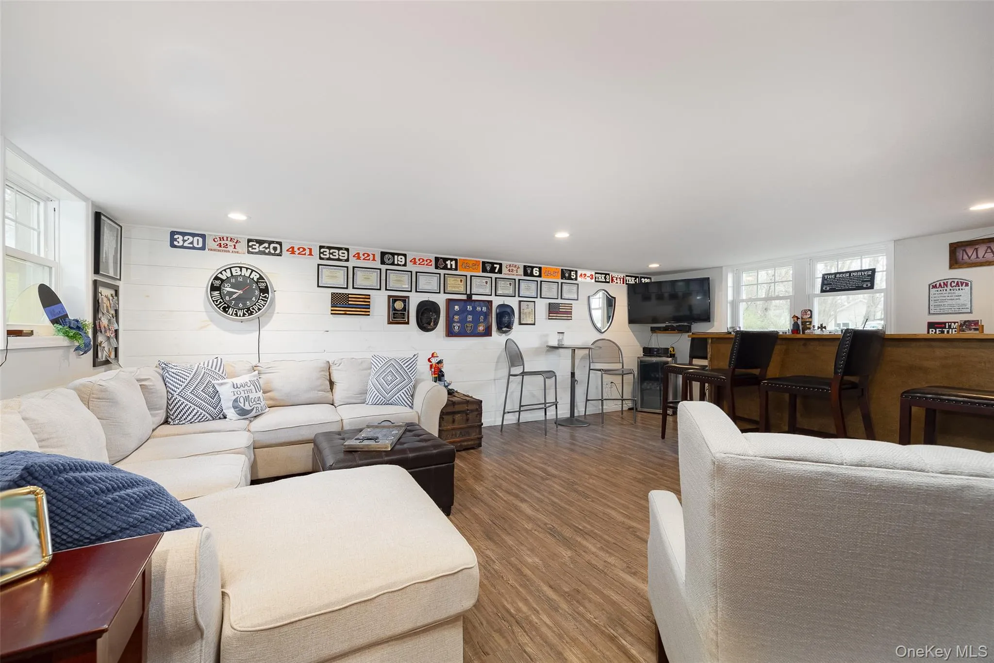 8 Willow Road, Beacon, NY, 3 Bedrooms Bedrooms, 11 Rooms Rooms,3 BathroomsBathrooms,Residential,For Rent,Willow,0,KEY1018763 8 Willow Road, Beacon, NY, 3 Bedrooms Bedrooms, 11 Rooms Rooms,3 BathroomsBathrooms,Residential,For Rent,Willow,0,KEY1018763