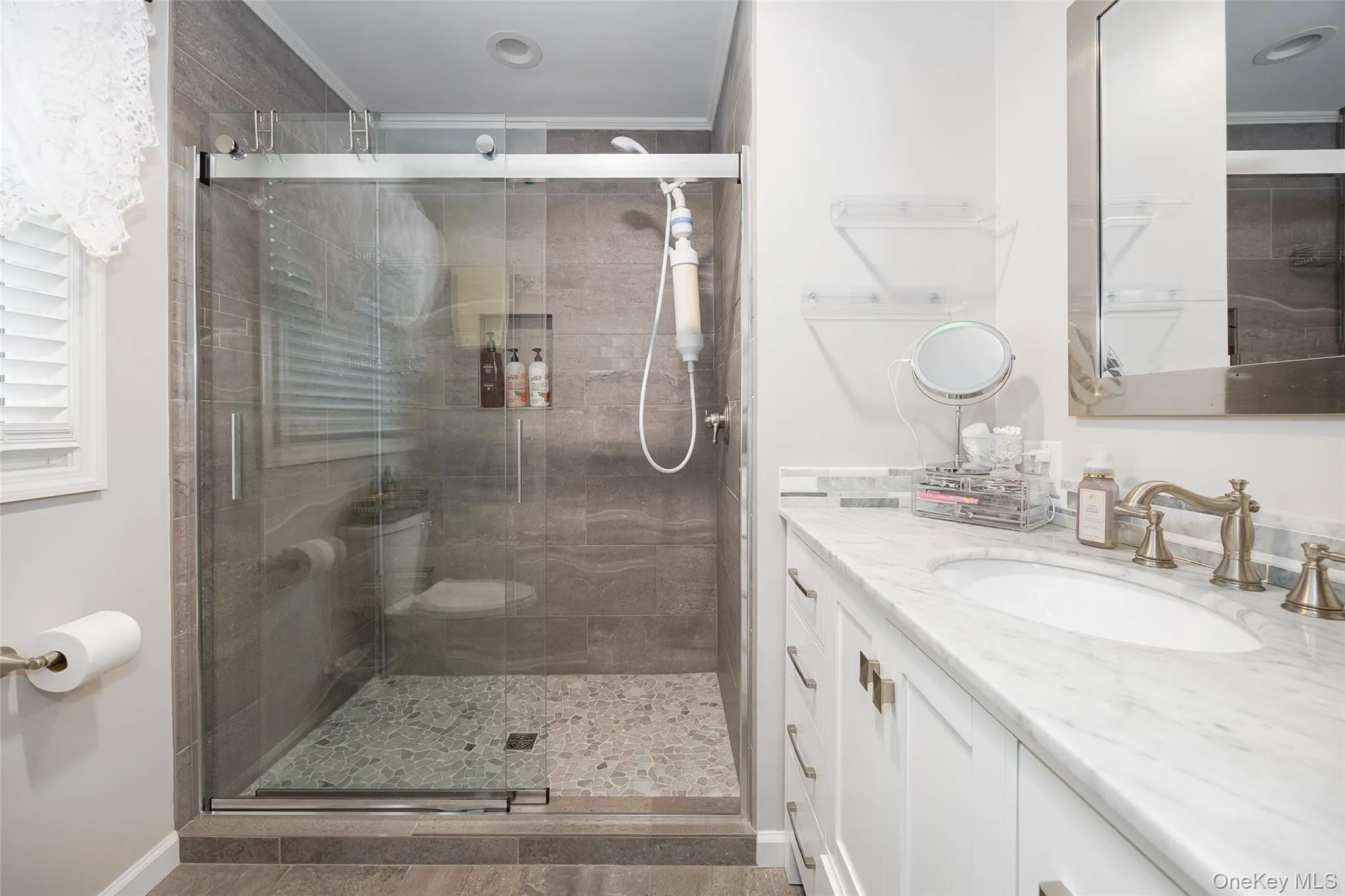 8 Willow Road, Beacon, NY, 3 Bedrooms Bedrooms, 11 Rooms Rooms,3 BathroomsBathrooms,Residential,For Rent,Willow,0,KEY1018763 8 Willow Road, Beacon, NY, 3 Bedrooms Bedrooms, 11 Rooms Rooms,3 BathroomsBathrooms,Residential,For Rent,Willow,0,KEY1018763