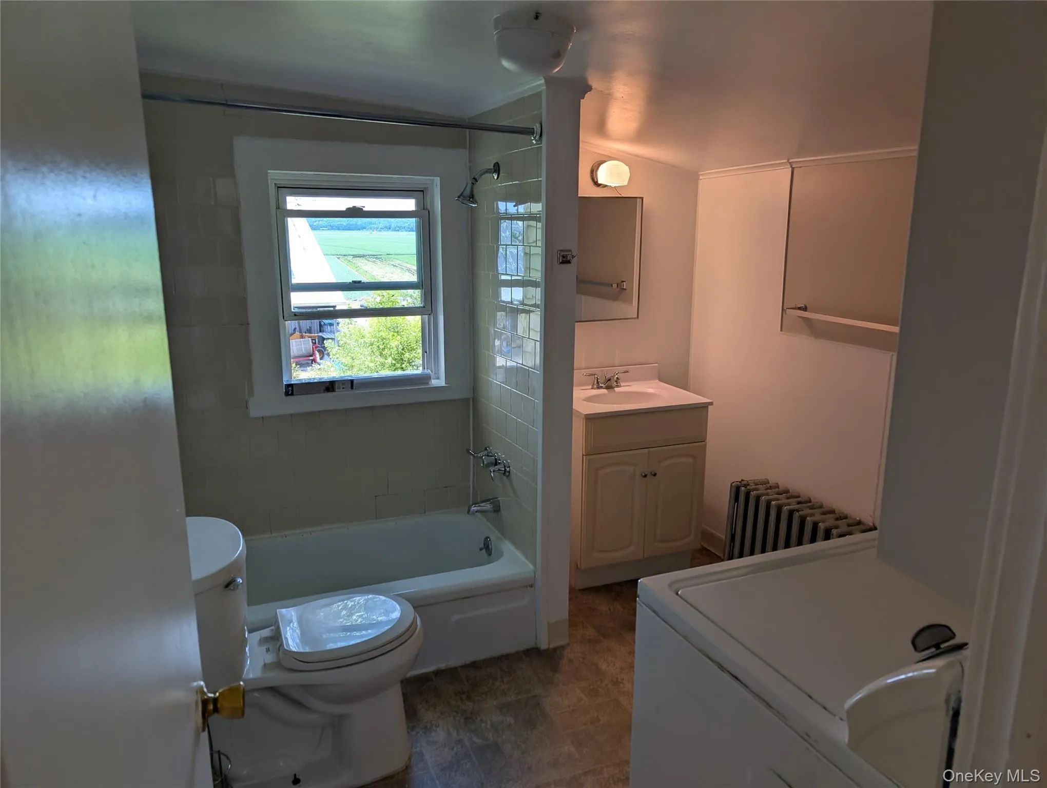 19 Maloney Lane, Goshen, NY, 2 Bedrooms Bedrooms, 4 Rooms Rooms,1 BathroomBathrooms,Residential Lease,For Rent,Maloney,0,1018768 19 Maloney Lane, Goshen, NY, 2 Bedrooms Bedrooms, 4 Rooms Rooms,1 BathroomBathrooms,Residential Lease,For Rent,Maloney,0,1018768