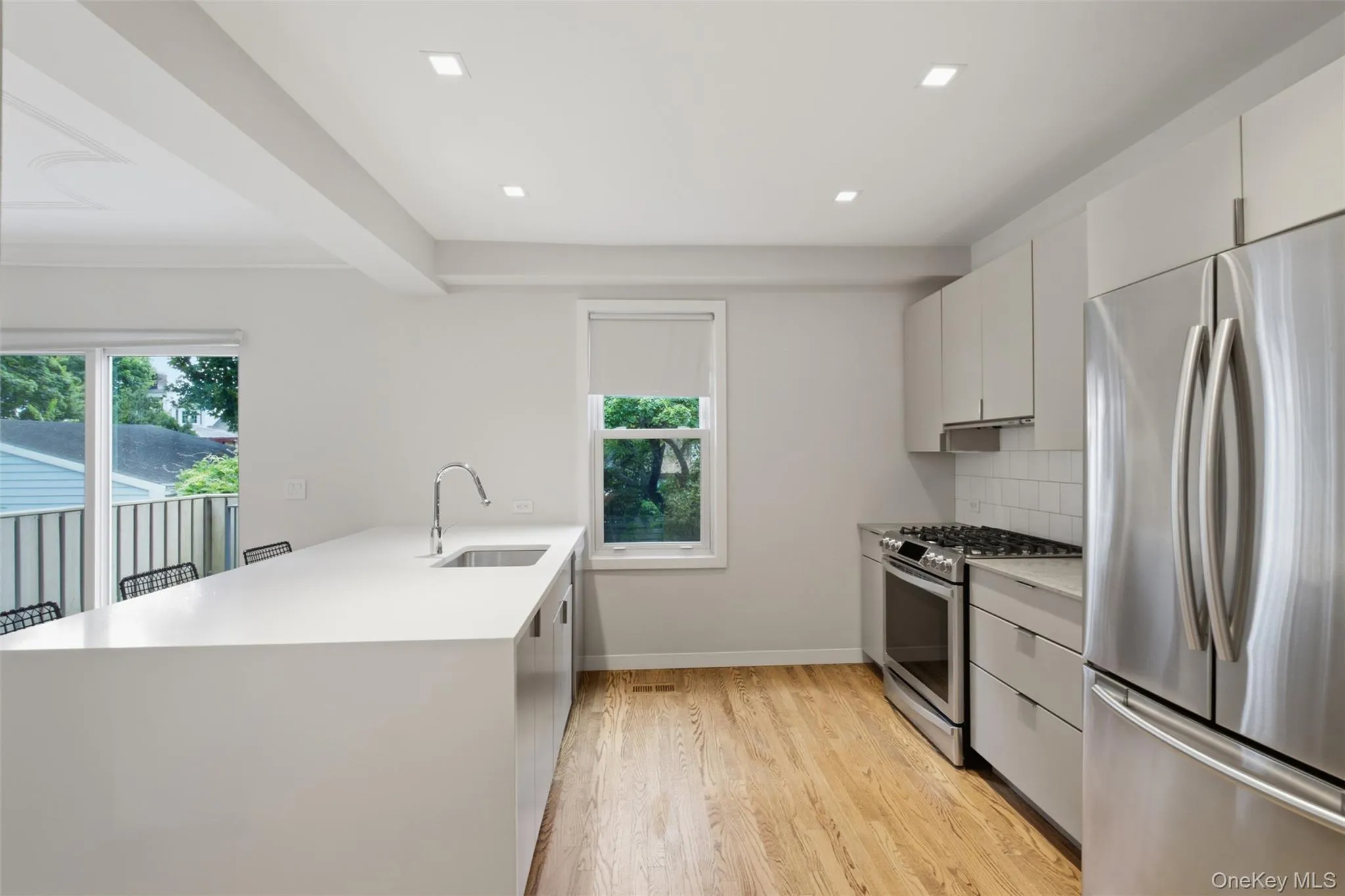 17 Dutcher Street, Greenburgh, NY, 3 Bedrooms Bedrooms, 7 Rooms Rooms,2 BathroomsBathrooms,Residential Lease,For Rent,Dutcher,0,KEY1018776 17 Dutcher Street, Greenburgh, NY, 3 Bedrooms Bedrooms, 7 Rooms Rooms,2 BathroomsBathrooms,Residential Lease,For Rent,Dutcher,0,KEY1018776