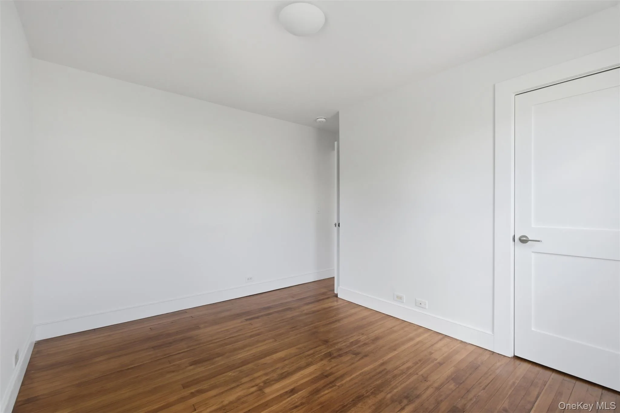 17 Dutcher Street, Greenburgh, NY, 3 Bedrooms Bedrooms, 7 Rooms Rooms,2 BathroomsBathrooms,Residential Lease,For Rent,Dutcher,0,KEY1018776 17 Dutcher Street, Greenburgh, NY, 3 Bedrooms Bedrooms, 7 Rooms Rooms,2 BathroomsBathrooms,Residential Lease,For Rent,Dutcher,0,KEY1018776
