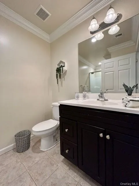 408 Pine Creek Road, Islip, NY, 2 Bedrooms Bedrooms, 5 Rooms Rooms,1 BathroomBathrooms,Residential Lease,For Rent,Pine Creek,0,1018777 408 Pine Creek Road, Islip, NY, 2 Bedrooms Bedrooms, 5 Rooms Rooms,1 BathroomBathrooms,Residential Lease,For Rent,Pine Creek,0,1018777