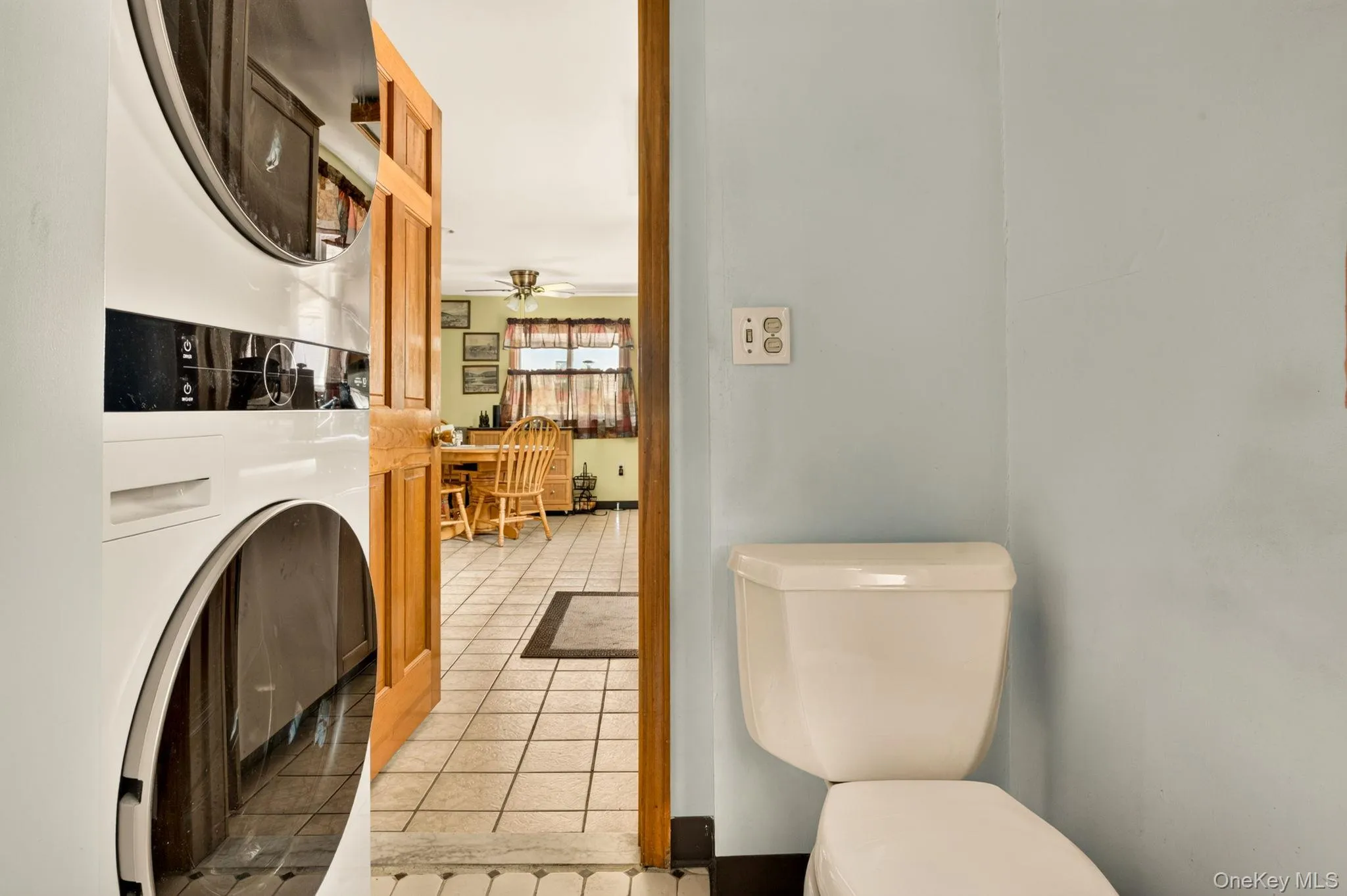 101 Bridge Street, Saugerties, NY, 1 Bedroom Bedrooms, 3 Rooms Rooms,1 BathroomBathrooms,Residential,For Rent,Bridge,0,1018782 101 Bridge Street, Saugerties, NY, 1 Bedroom Bedrooms, 3 Rooms Rooms,1 BathroomBathrooms,Residential,For Rent,Bridge,0,1018782