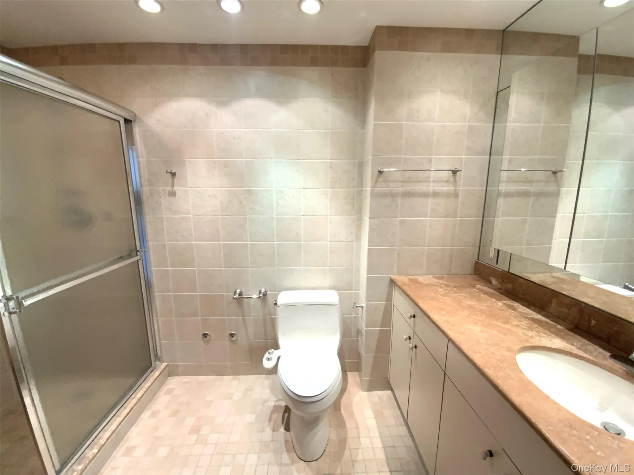 27110 Grand Central Parkway, New York, NY, 2 Bedrooms Bedrooms, 5 Rooms Rooms,2 BathroomsBathrooms,Residential,For Rent,Grand Central,0,1018785 27110 Grand Central Parkway, New York, NY, 2 Bedrooms Bedrooms, 5 Rooms Rooms,2 BathroomsBathrooms,Residential,For Rent,Grand Central,0,1018785