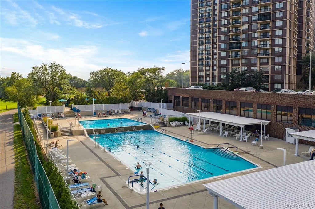 27110 Grand Central Parkway, New York, NY, 2 Bedrooms Bedrooms, 5 Rooms Rooms,2 BathroomsBathrooms,Residential,For Rent,Grand Central,0,1018785 27110 Grand Central Parkway, New York, NY, 2 Bedrooms Bedrooms, 5 Rooms Rooms,2 BathroomsBathrooms,Residential,For Rent,Grand Central,0,1018785