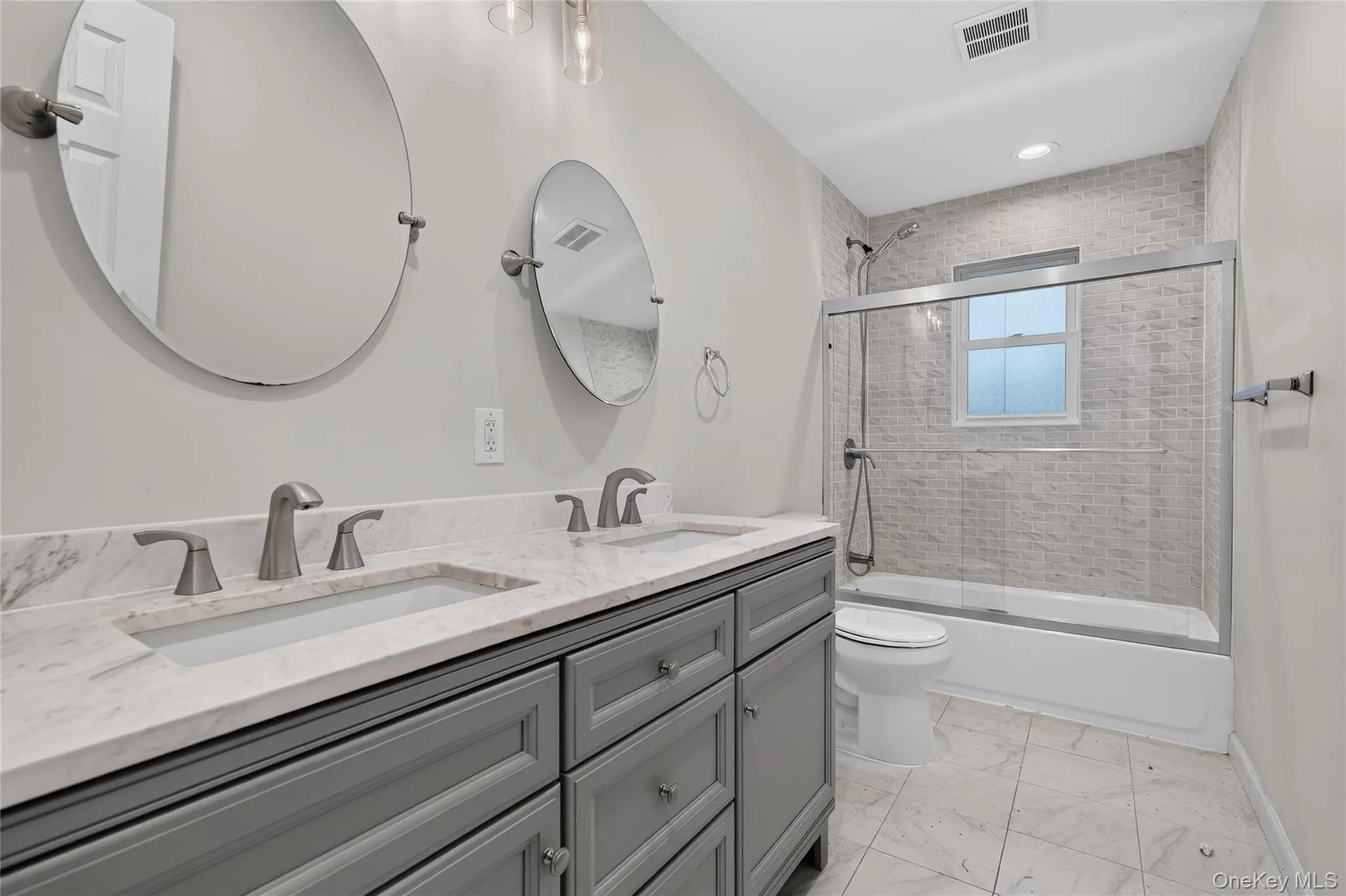 34 Pinetop Drive, Brookhaven, NY, 4 Bedrooms Bedrooms, 8 Rooms Rooms,3 BathroomsBathrooms,Residential,For Rent,Pinetop,0,KEY1018787 34 Pinetop Drive, Brookhaven, NY, 4 Bedrooms Bedrooms, 8 Rooms Rooms,3 BathroomsBathrooms,Residential,For Rent,Pinetop,0,KEY1018787