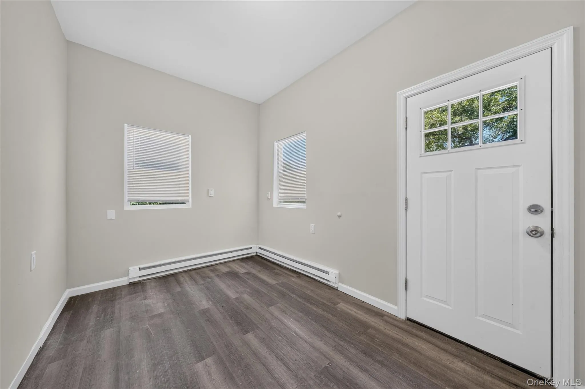 34 Pinetop Drive, Brookhaven, NY, 4 Bedrooms Bedrooms, 8 Rooms Rooms,3 BathroomsBathrooms,Residential,For Rent,Pinetop,0,KEY1018787 34 Pinetop Drive, Brookhaven, NY, 4 Bedrooms Bedrooms, 8 Rooms Rooms,3 BathroomsBathrooms,Residential,For Rent,Pinetop,0,KEY1018787