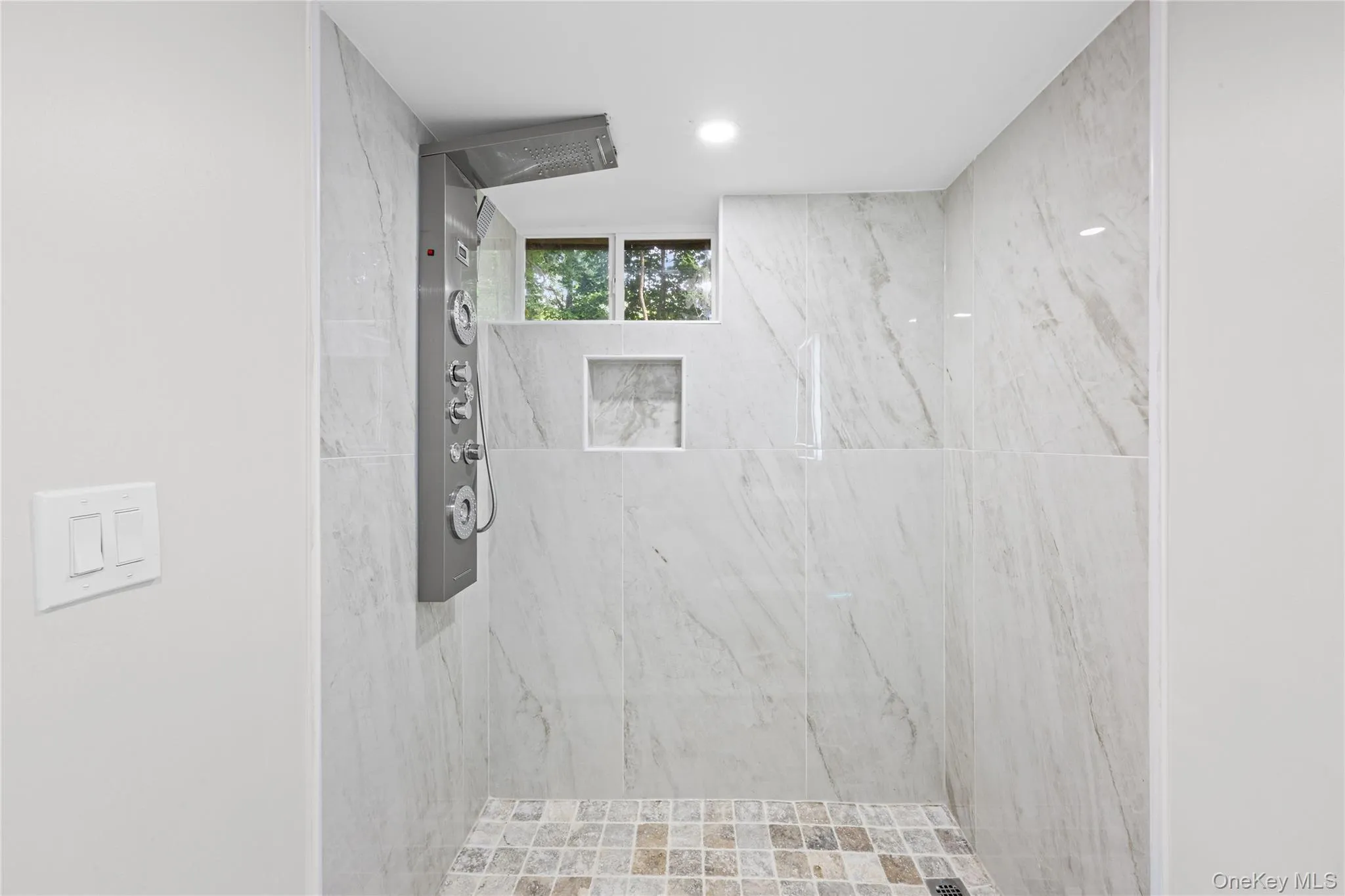 84 Flower Road, Brookhaven, NY, 3 Bedrooms Bedrooms, 10 Rooms Rooms,3 BathroomsBathrooms,Residential,For Rent,Flower,0,1018796 84 Flower Road, Brookhaven, NY, 3 Bedrooms Bedrooms, 10 Rooms Rooms,3 BathroomsBathrooms,Residential,For Rent,Flower,0,1018796