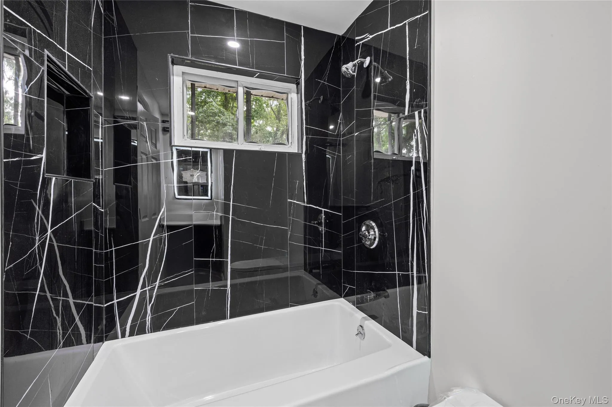 84 Flower Road, Brookhaven, NY, 3 Bedrooms Bedrooms, 10 Rooms Rooms,3 BathroomsBathrooms,Residential,For Rent,Flower,0,1018796 84 Flower Road, Brookhaven, NY, 3 Bedrooms Bedrooms, 10 Rooms Rooms,3 BathroomsBathrooms,Residential,For Rent,Flower,0,1018796