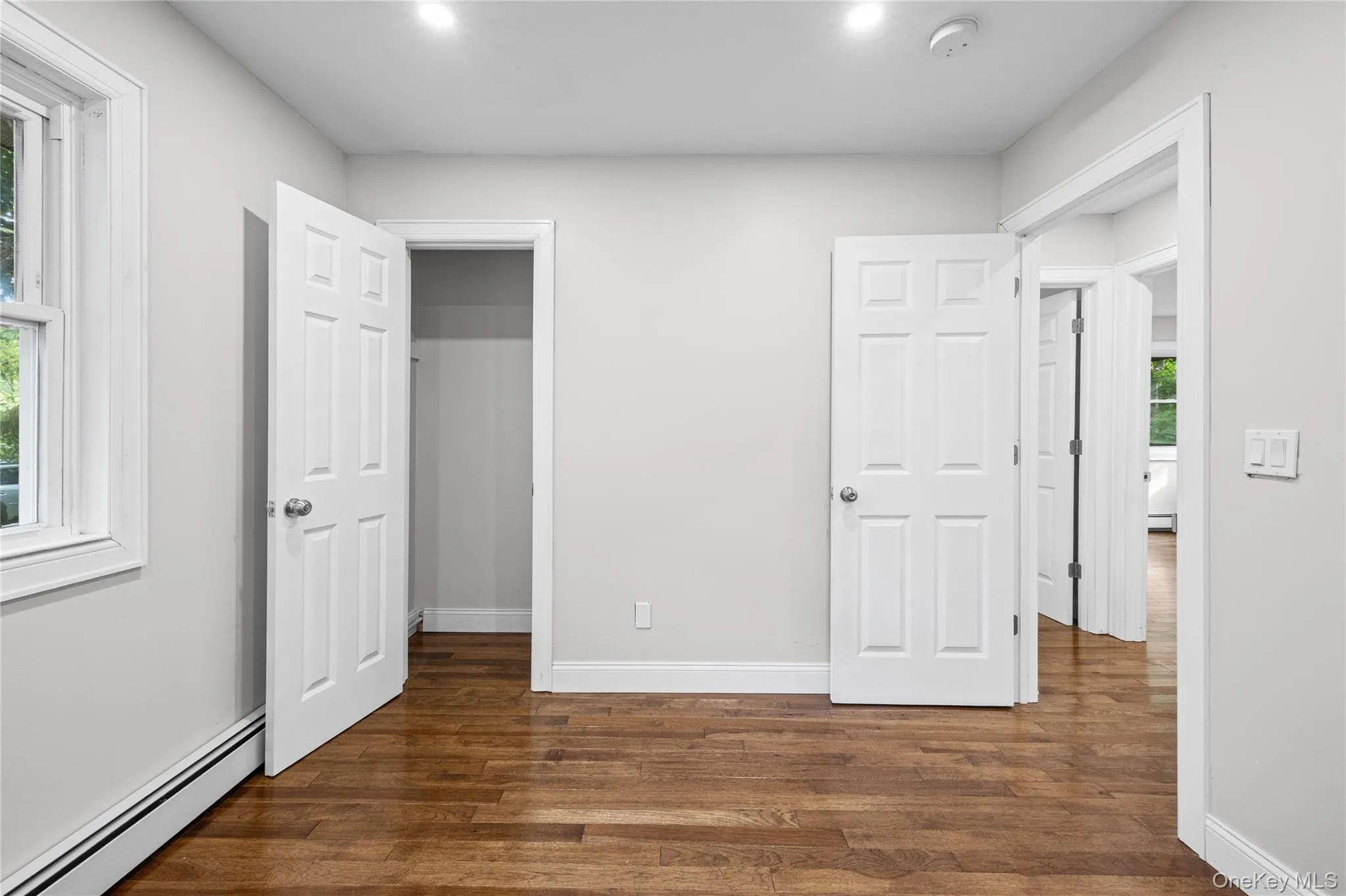 84 Flower Road, Brookhaven, NY, 3 Bedrooms Bedrooms, 10 Rooms Rooms,3 BathroomsBathrooms,Residential,For Rent,Flower,0,1018796 84 Flower Road, Brookhaven, NY, 3 Bedrooms Bedrooms, 10 Rooms Rooms,3 BathroomsBathrooms,Residential,For Rent,Flower,0,1018796
