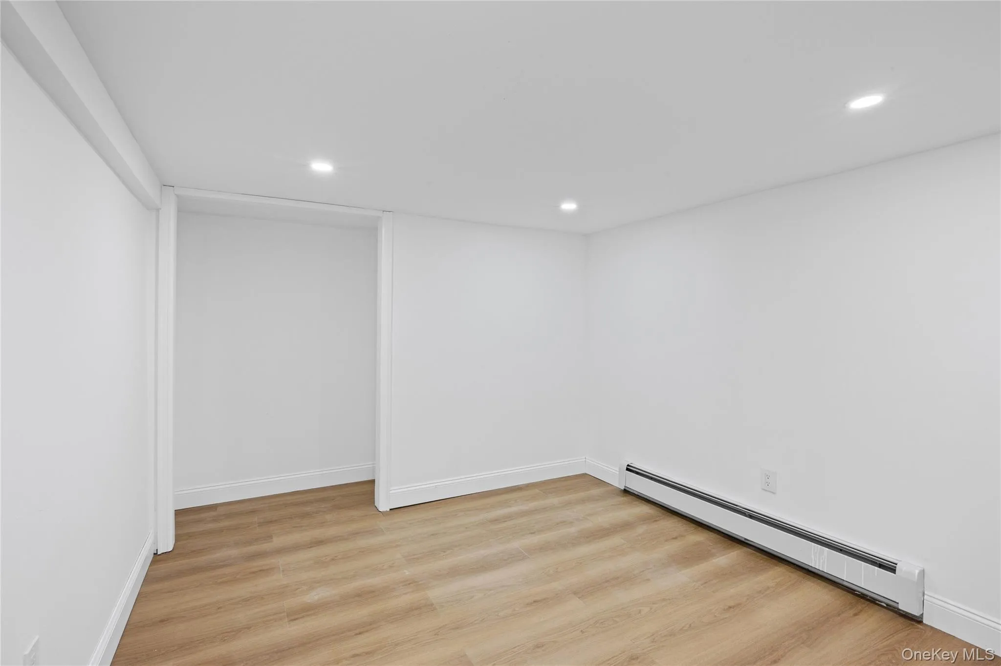 84 Flower Road, Brookhaven, NY, 3 Bedrooms Bedrooms, 10 Rooms Rooms,3 BathroomsBathrooms,Residential,For Rent,Flower,0,1018796 84 Flower Road, Brookhaven, NY, 3 Bedrooms Bedrooms, 10 Rooms Rooms,3 BathroomsBathrooms,Residential,For Rent,Flower,0,1018796