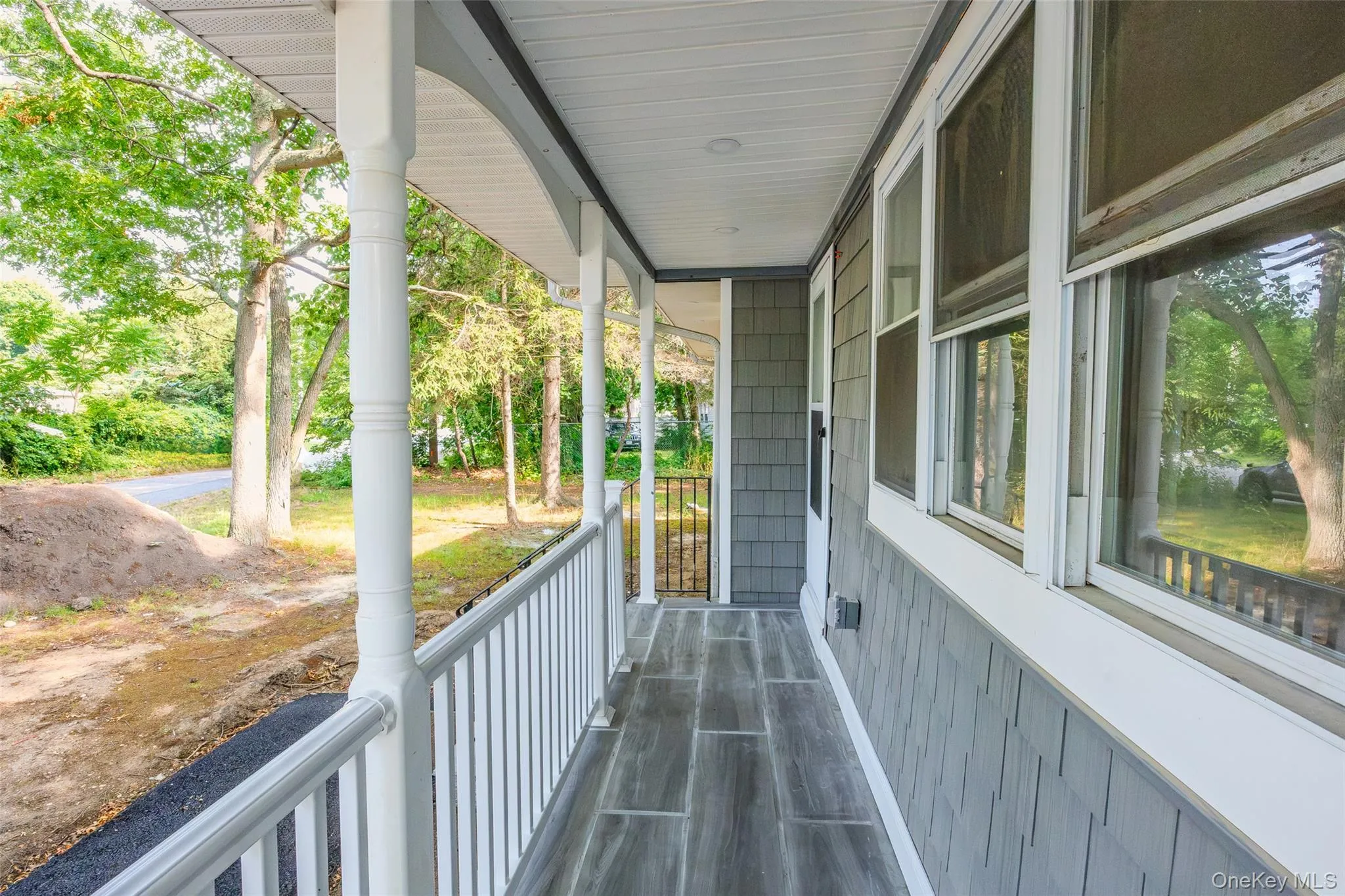 84 Flower Road, Brookhaven, NY, 3 Bedrooms Bedrooms, 10 Rooms Rooms,3 BathroomsBathrooms,Residential,For Rent,Flower,0,1018796 84 Flower Road, Brookhaven, NY, 3 Bedrooms Bedrooms, 10 Rooms Rooms,3 BathroomsBathrooms,Residential,For Rent,Flower,0,1018796