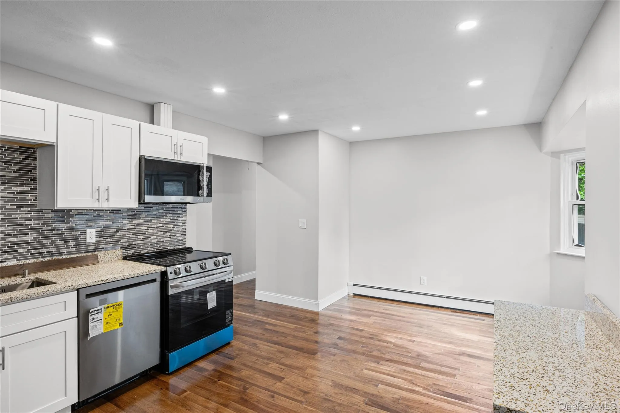 84 Flower Road, Brookhaven, NY, 3 Bedrooms Bedrooms, 10 Rooms Rooms,3 BathroomsBathrooms,Residential,For Rent,Flower,0,1018796 84 Flower Road, Brookhaven, NY, 3 Bedrooms Bedrooms, 10 Rooms Rooms,3 BathroomsBathrooms,Residential,For Rent,Flower,0,1018796