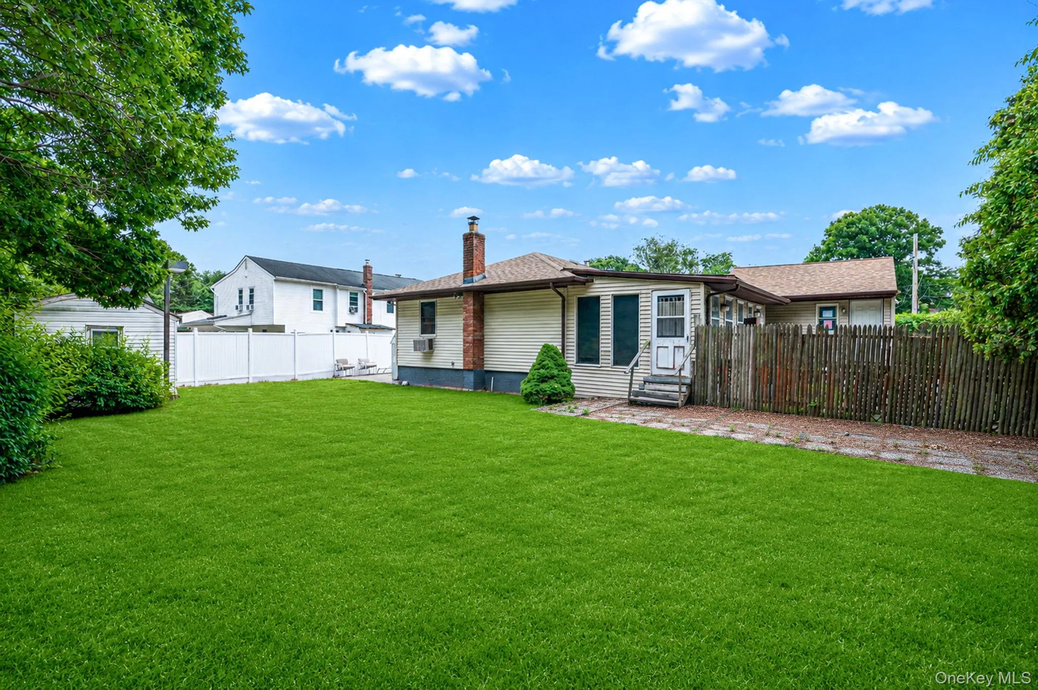 119 Chanel Drive, Brookhaven, NY, 3 Bedrooms Bedrooms, 8 Rooms Rooms,2 BathroomsBathrooms,Residential,For Rent,Chanel,0,1018809 119 Chanel Drive, Brookhaven, NY, 3 Bedrooms Bedrooms, 8 Rooms Rooms,2 BathroomsBathrooms,Residential,For Rent,Chanel,0,1018809