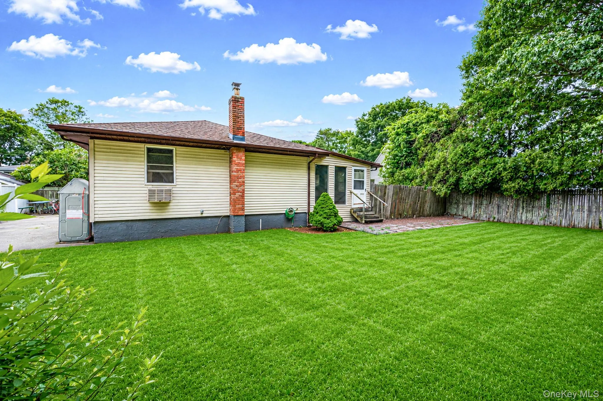 119 Chanel Drive, Brookhaven, NY, 3 Bedrooms Bedrooms, 8 Rooms Rooms,2 BathroomsBathrooms,Residential,For Rent,Chanel,0,1018809 119 Chanel Drive, Brookhaven, NY, 3 Bedrooms Bedrooms, 8 Rooms Rooms,2 BathroomsBathrooms,Residential,For Rent,Chanel,0,1018809