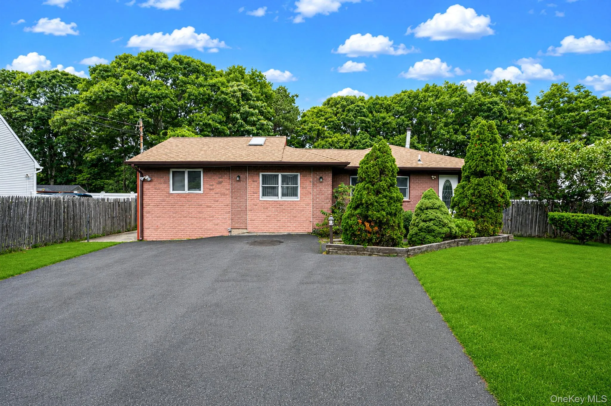 119 Chanel Drive, Brookhaven, NY, 3 Bedrooms Bedrooms, 8 Rooms Rooms,2 BathroomsBathrooms,Residential,For Rent,Chanel,0,1018809 119 Chanel Drive, Brookhaven, NY, 3 Bedrooms Bedrooms, 8 Rooms Rooms,2 BathroomsBathrooms,Residential,For Rent,Chanel,0,1018809