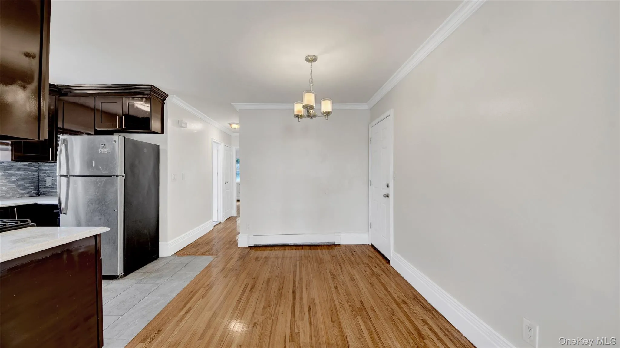 4392 Carpenter apt #2 Avenue, New York, NY, 3 Bedrooms Bedrooms, 7 Rooms Rooms,1 BathroomBathrooms,Residential Lease,For Rent,Carpenter apt #2,0,KEY1018815 4392 Carpenter apt #2 Avenue, New York, NY, 3 Bedrooms Bedrooms, 7 Rooms Rooms,1 BathroomBathrooms,Residential Lease,For Rent,Carpenter apt #2,0,KEY1018815