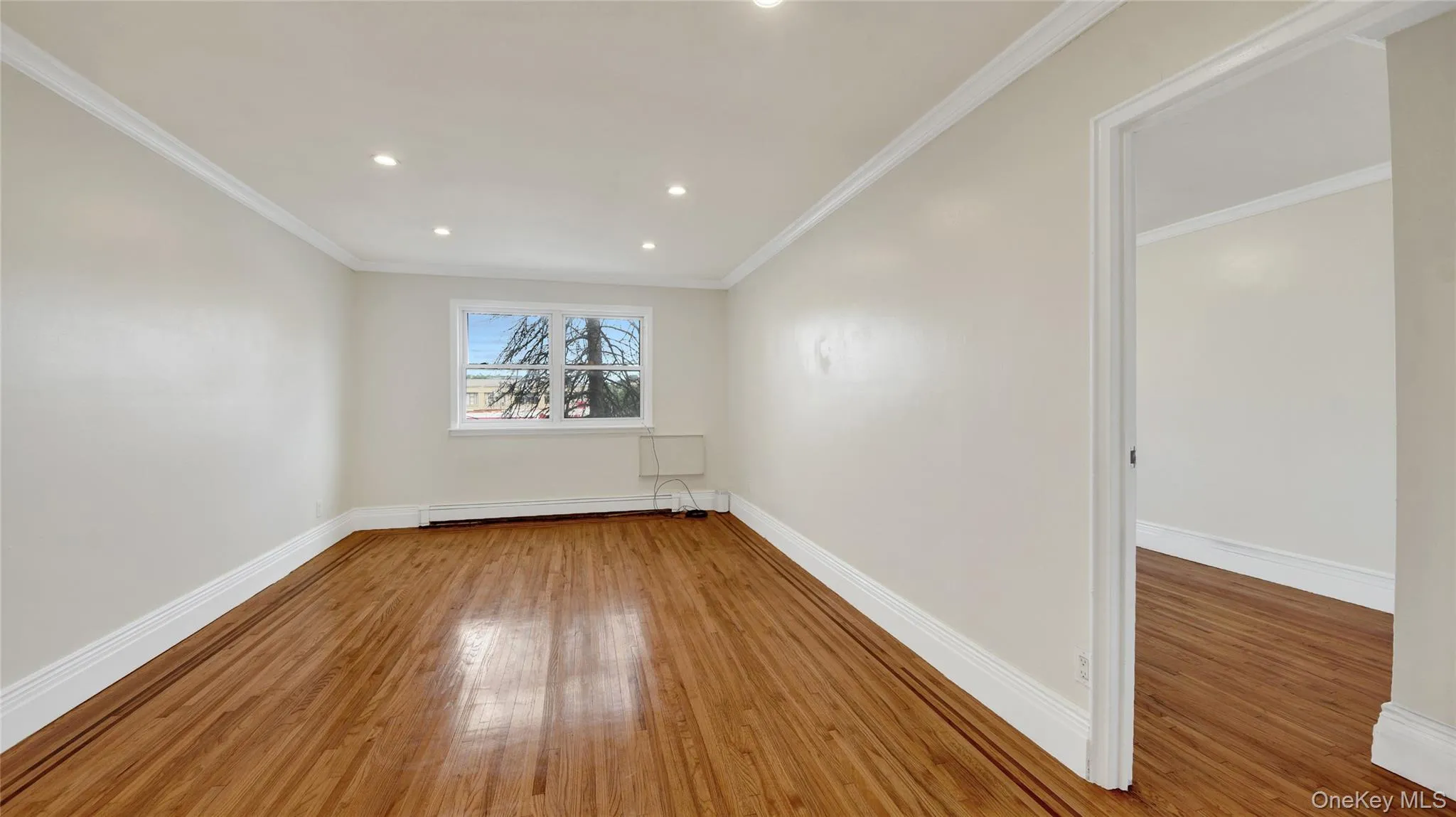 4392 Carpenter apt #2 Avenue, New York, NY, 3 Bedrooms Bedrooms, 7 Rooms Rooms,1 BathroomBathrooms,Residential Lease,For Rent,Carpenter apt #2,0,KEY1018815 4392 Carpenter apt #2 Avenue, New York, NY, 3 Bedrooms Bedrooms, 7 Rooms Rooms,1 BathroomBathrooms,Residential Lease,For Rent,Carpenter apt #2,0,KEY1018815