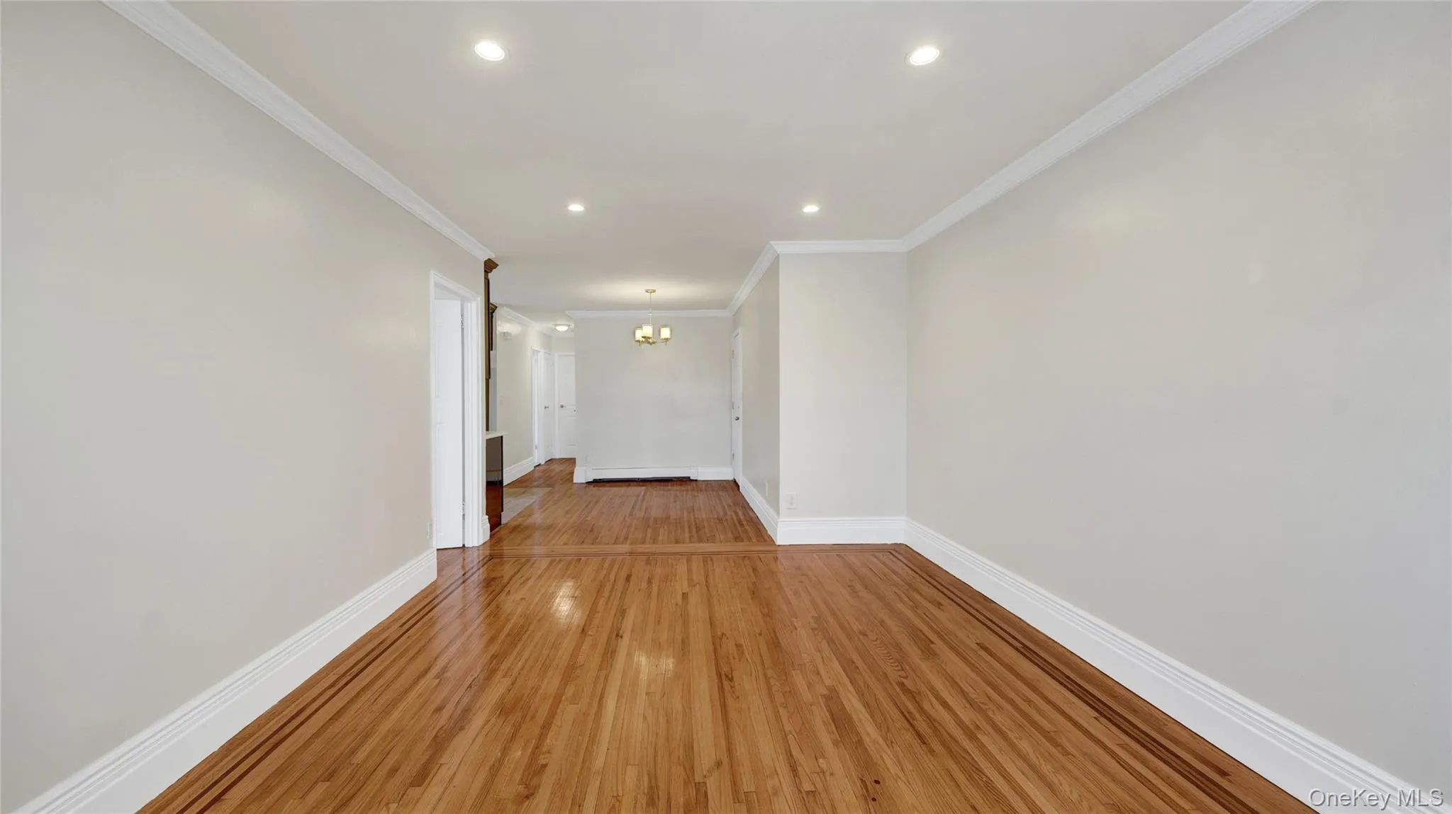 4392 Carpenter apt #2 Avenue, New York, NY, 3 Bedrooms Bedrooms, 7 Rooms Rooms,1 BathroomBathrooms,Residential Lease,For Rent,Carpenter apt #2,0,KEY1018815 4392 Carpenter apt #2 Avenue, New York, NY, 3 Bedrooms Bedrooms, 7 Rooms Rooms,1 BathroomBathrooms,Residential Lease,For Rent,Carpenter apt #2,0,KEY1018815