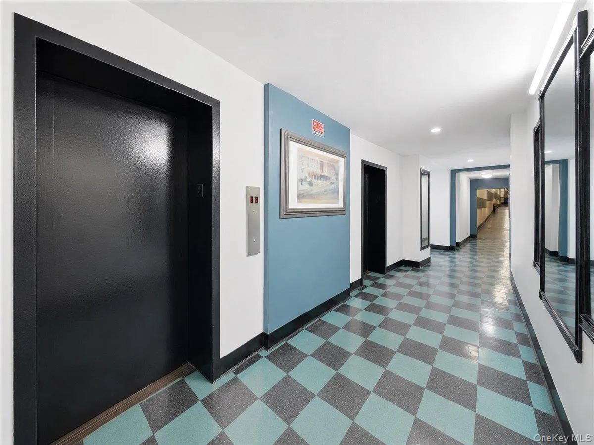 2630 Kingsbridge terrace, New York, NY, 1 Bedroom Bedrooms, 4 Rooms Rooms,1 BathroomBathrooms,Residential,For Rent,Kingsbridge terrace,0,1018823 2630 Kingsbridge terrace, New York, NY, 1 Bedroom Bedrooms, 4 Rooms Rooms,1 BathroomBathrooms,Residential,For Rent,Kingsbridge terrace,0,1018823