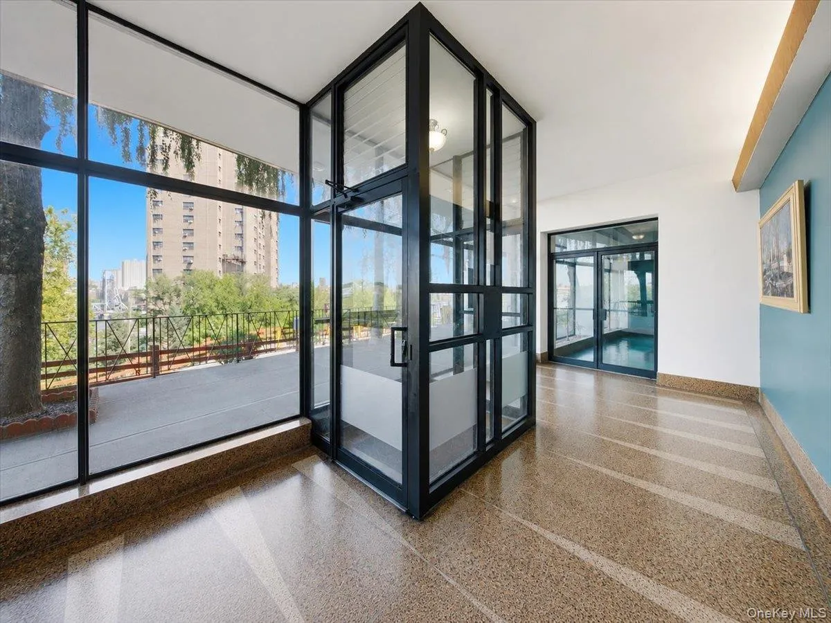 2630 Kingsbridge terrace, New York, NY, 1 Bedroom Bedrooms, 4 Rooms Rooms,1 BathroomBathrooms,Residential,For Rent,Kingsbridge terrace,0,1018823 2630 Kingsbridge terrace, New York, NY, 1 Bedroom Bedrooms, 4 Rooms Rooms,1 BathroomBathrooms,Residential,For Rent,Kingsbridge terrace,0,1018823