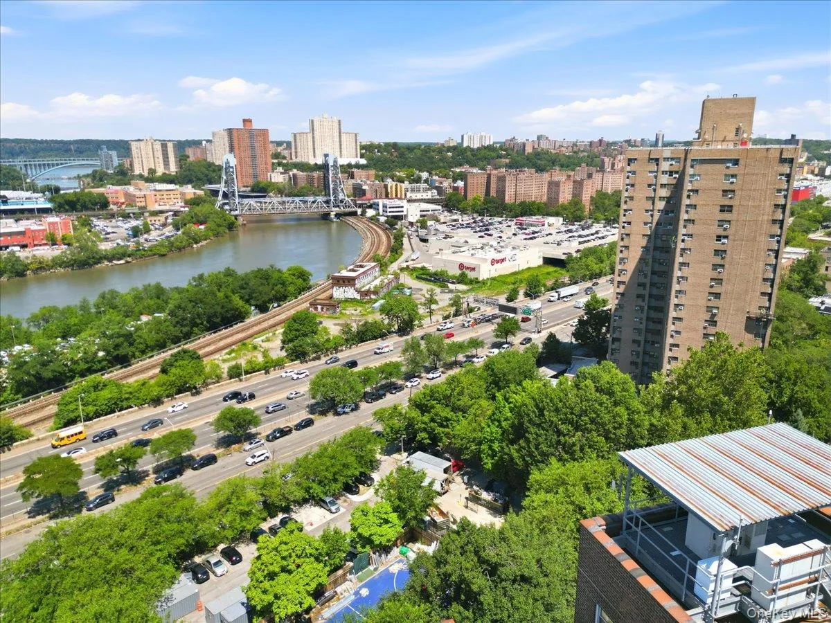 2630 Kingsbridge terrace, New York, NY, 1 Bedroom Bedrooms, 4 Rooms Rooms,1 BathroomBathrooms,Residential,For Rent,Kingsbridge terrace,0,1018823 2630 Kingsbridge terrace, New York, NY, 1 Bedroom Bedrooms, 4 Rooms Rooms,1 BathroomBathrooms,Residential,For Rent,Kingsbridge terrace,0,1018823