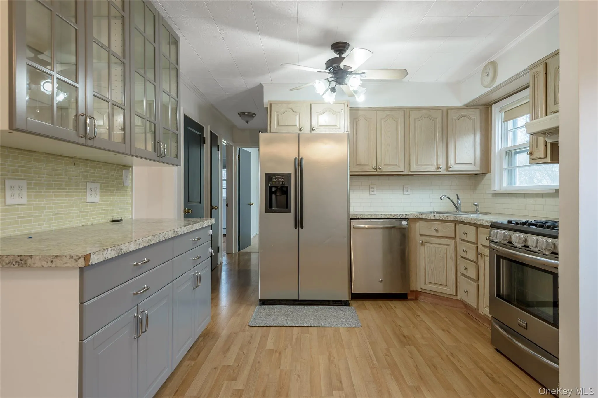12 Prince Street, Oyster Bay, NY, 3 Bedrooms Bedrooms, 7 Rooms Rooms,2 BathroomsBathrooms,Residential Lease,For Rent,Prince,0,1018826 12 Prince Street, Oyster Bay, NY, 3 Bedrooms Bedrooms, 7 Rooms Rooms,2 BathroomsBathrooms,Residential Lease,For Rent,Prince,0,1018826