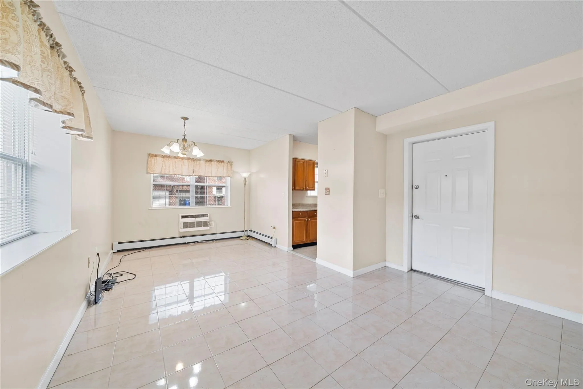 195 Beach 60th Street, New York, NY, 5 Bedrooms Bedrooms, 10 Rooms Rooms,3 BathroomsBathrooms,Residential,For Rent,Beach 60th,0,KEY1018834 195 Beach 60th Street, New York, NY, 5 Bedrooms Bedrooms, 10 Rooms Rooms,3 BathroomsBathrooms,Residential,For Rent,Beach 60th,0,KEY1018834